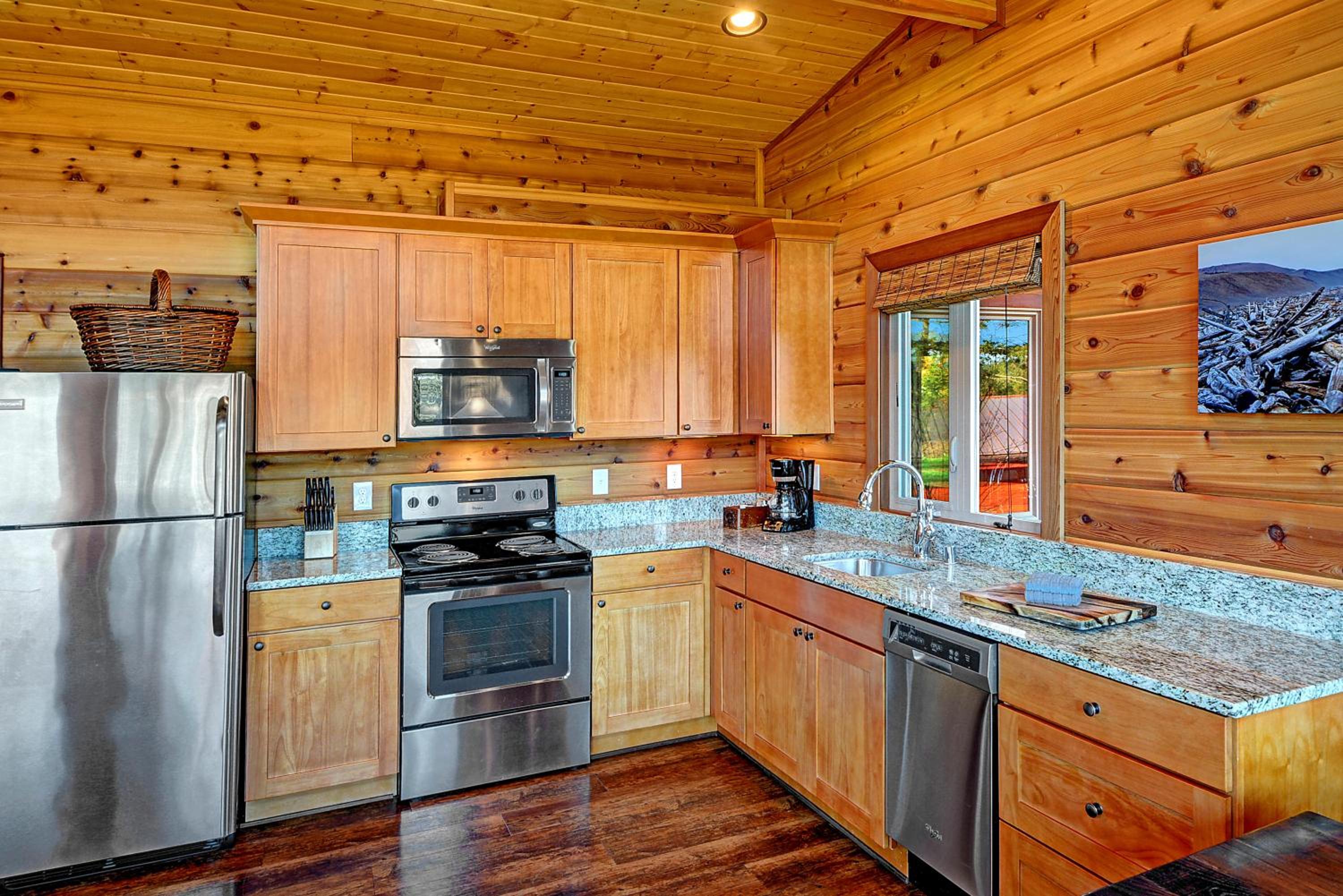 Two-Bedroom Water View King photo 2