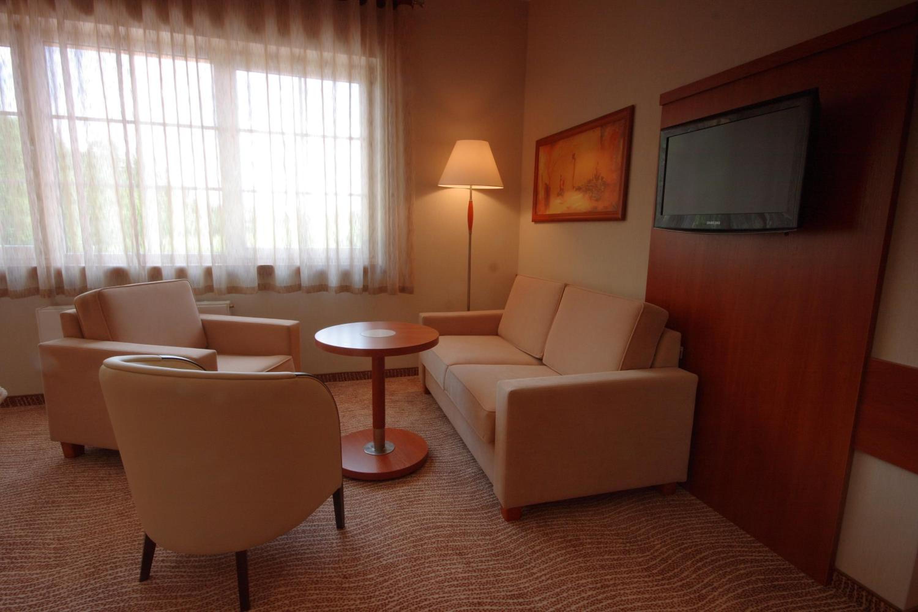 Comfort Plus Double or Twin Room - Photo 3