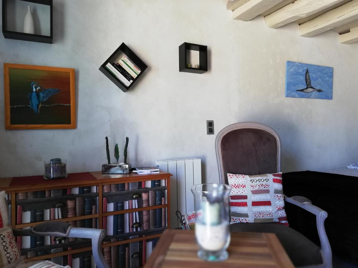 Studio - Split Level photo 2