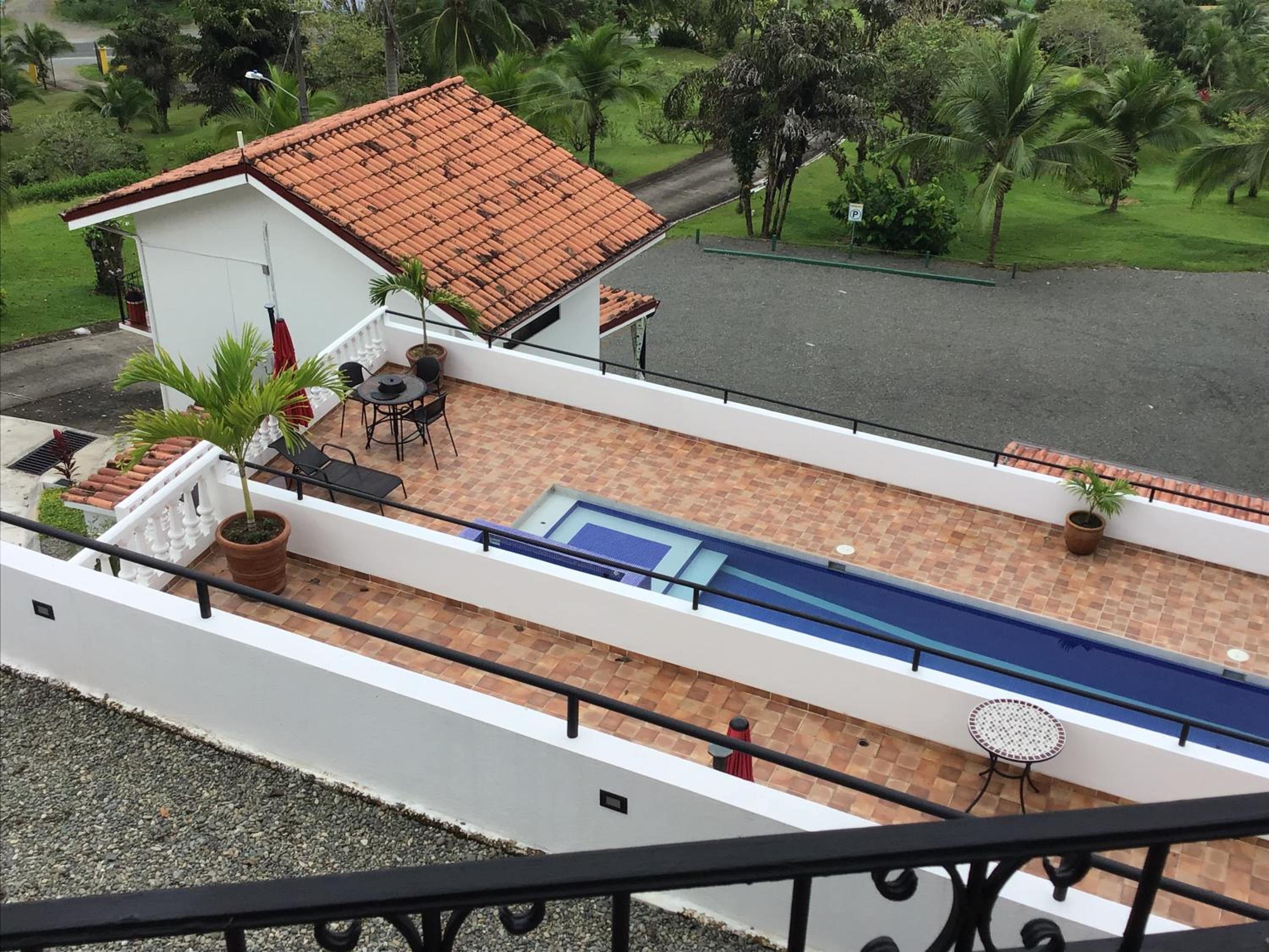 Deluxe Double Room with Balcony photo 3