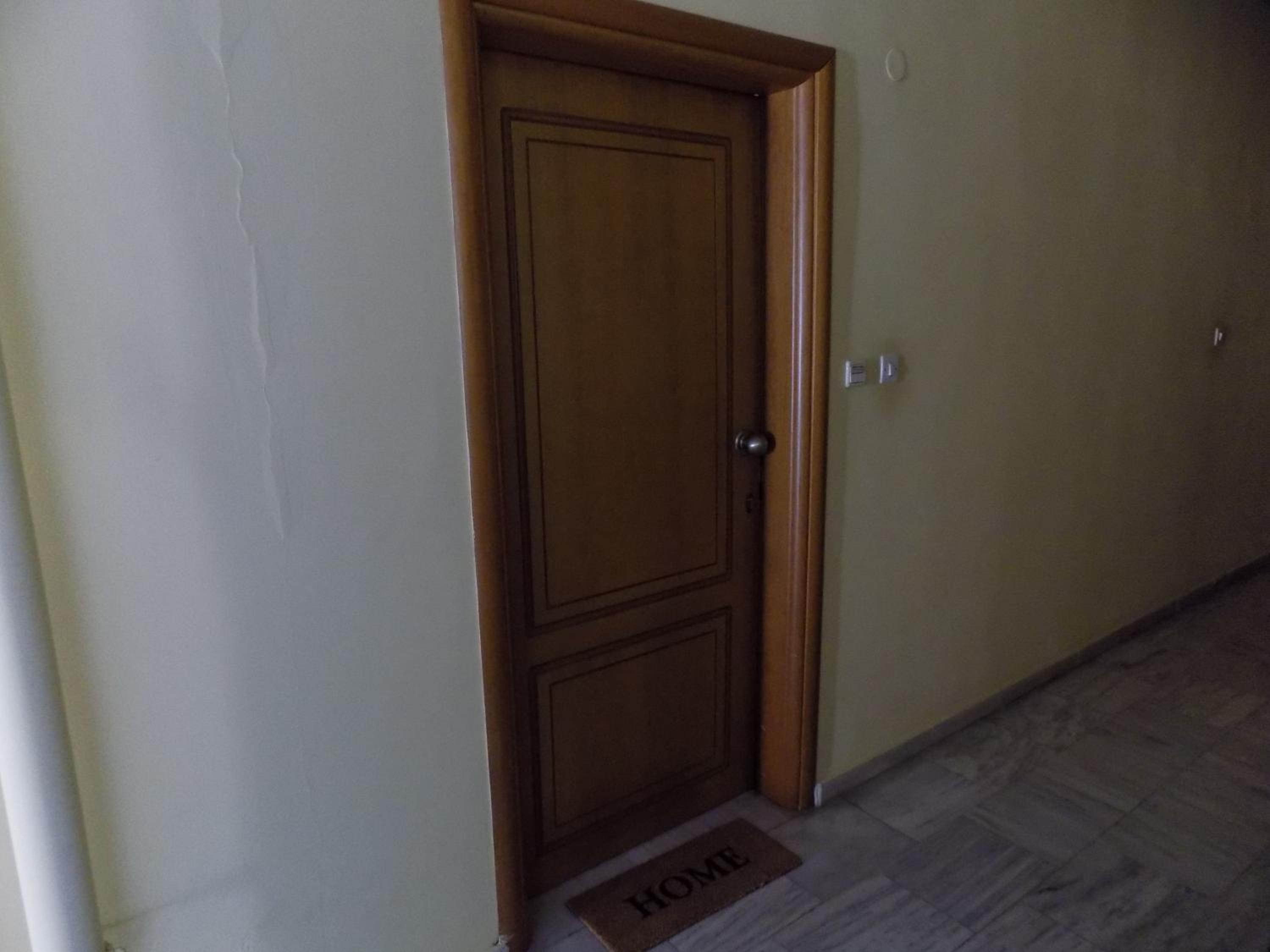 Apartment - Photo 8