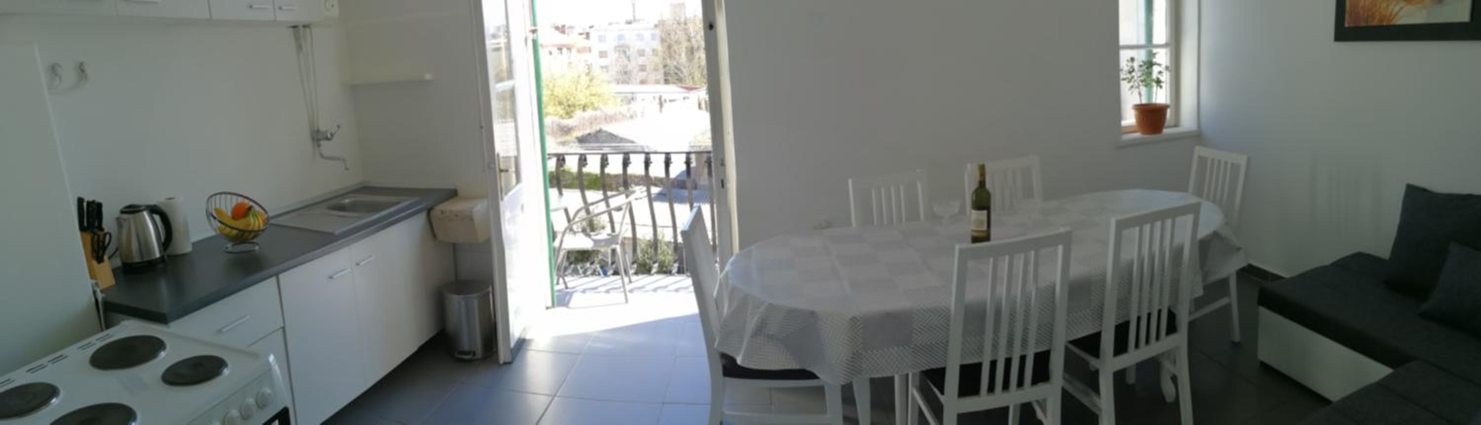 Apartment - Photo 4