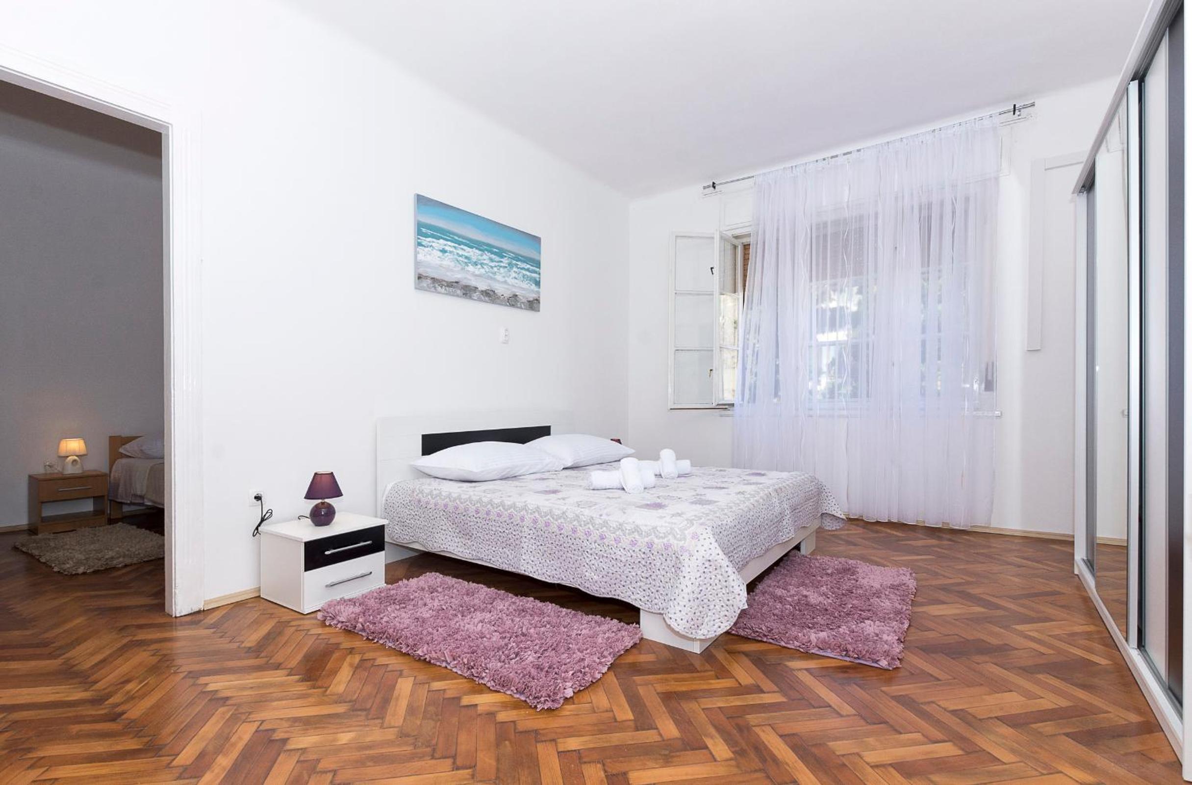 Apartment - Photo 13