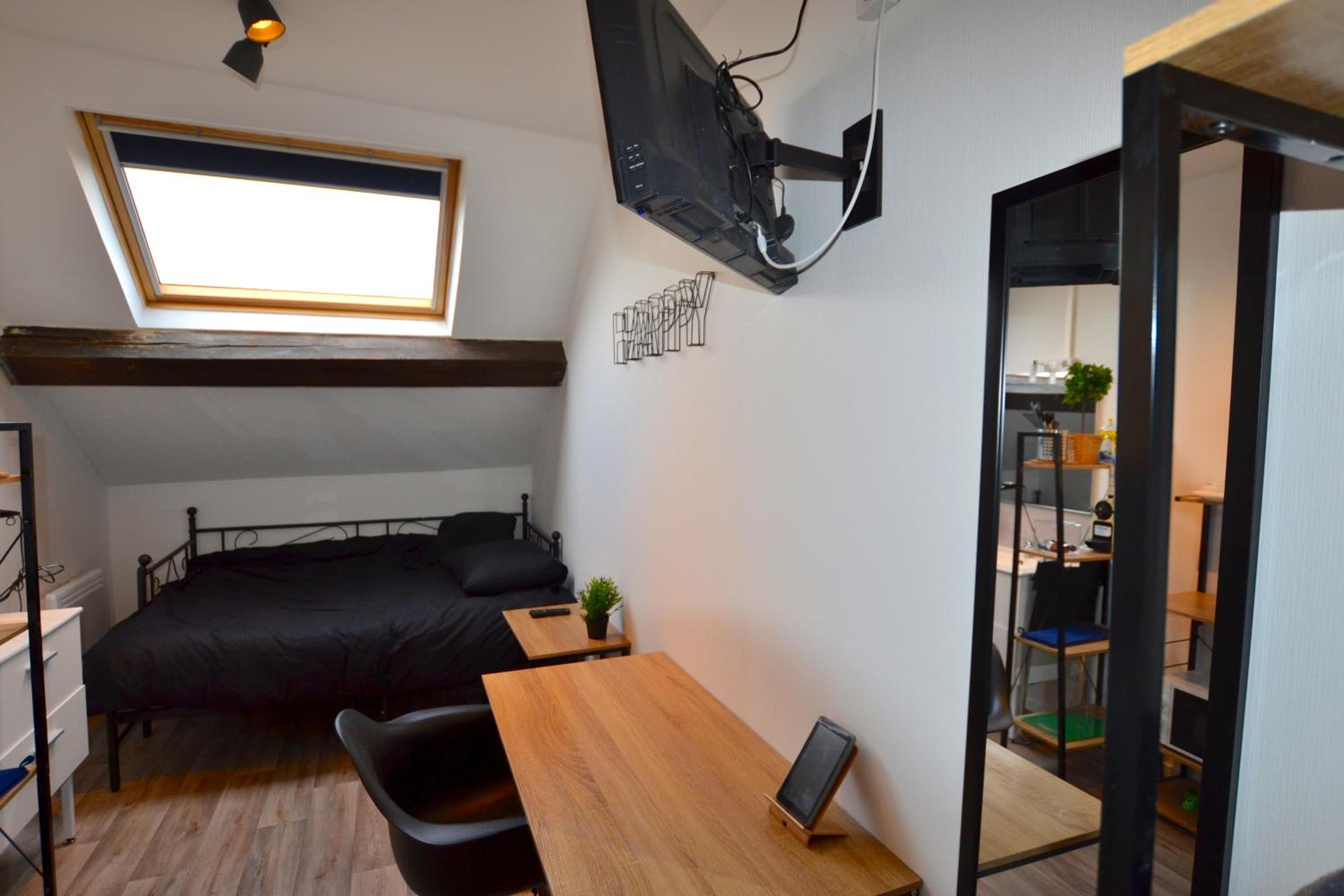 Double Room - Photo 5