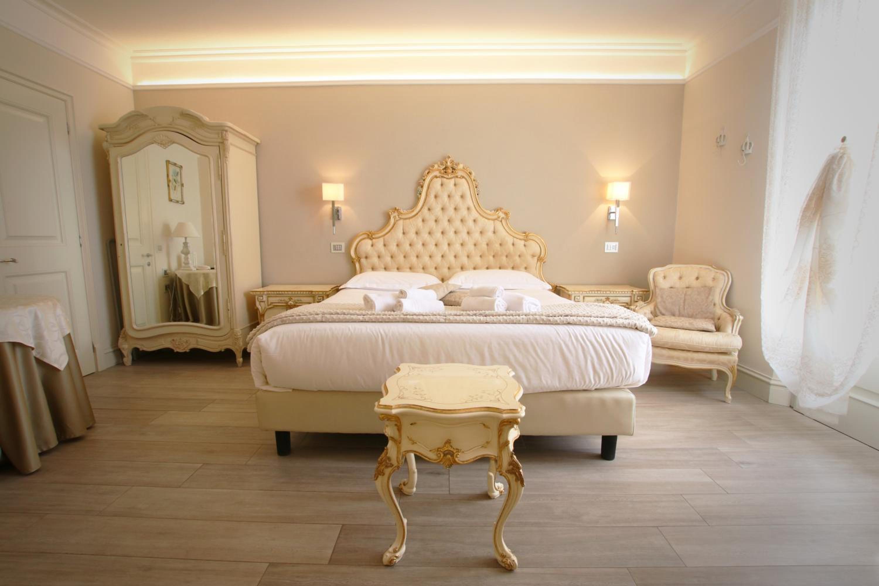 Quadruple Room Sea View with Balcony