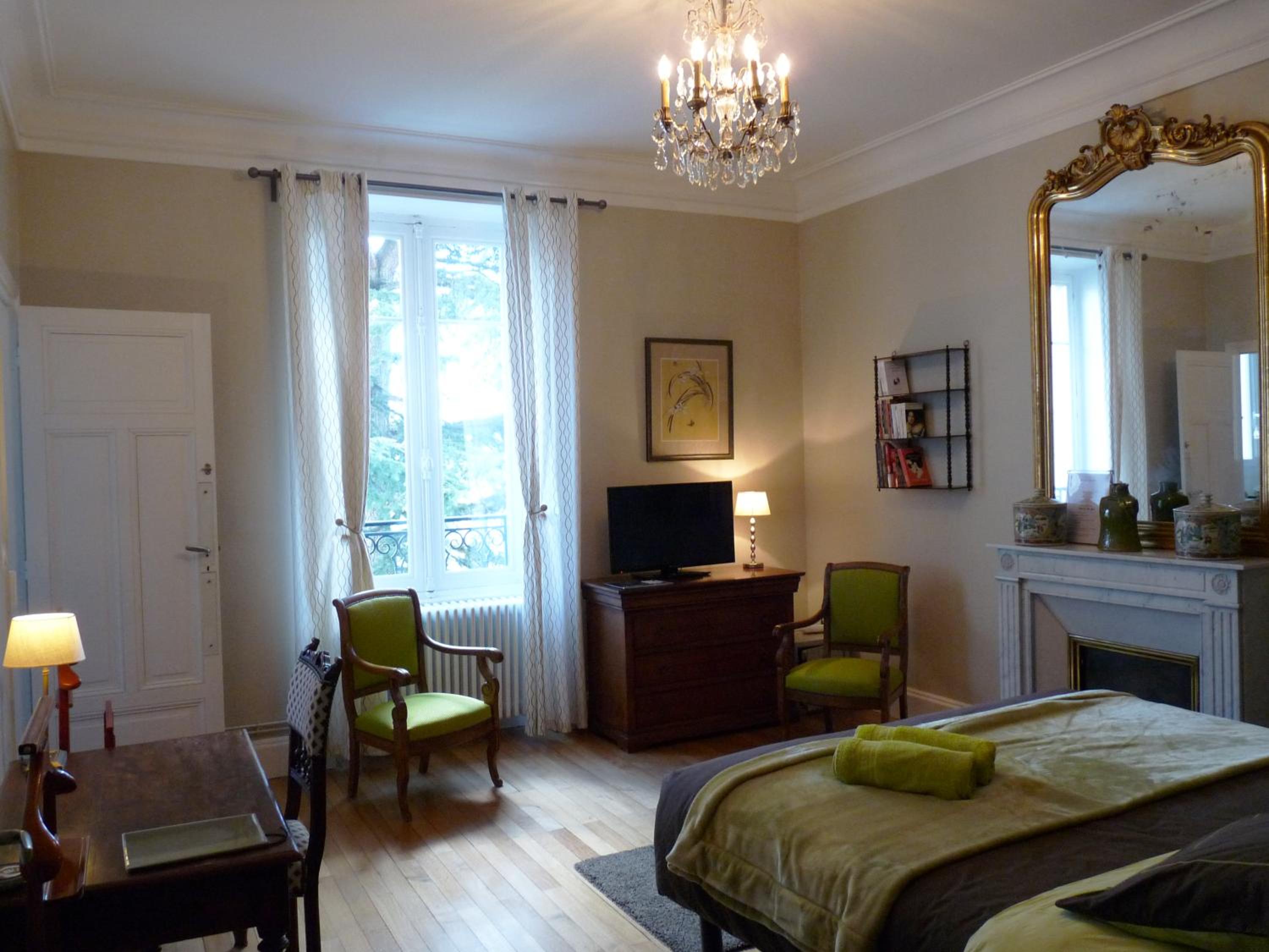 Two Connecting Double Rooms