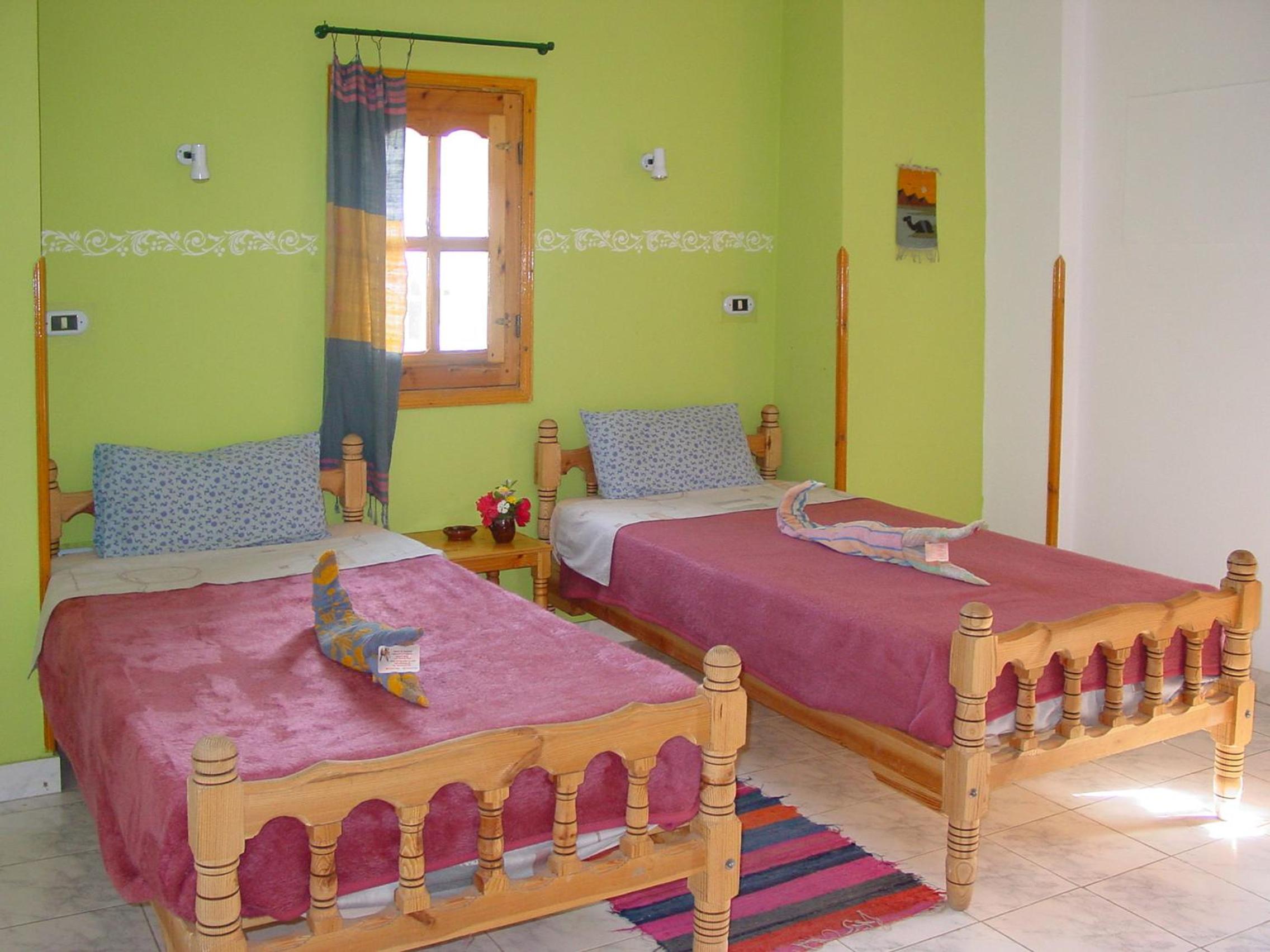 Standard Double or Twin Room - Photo 13