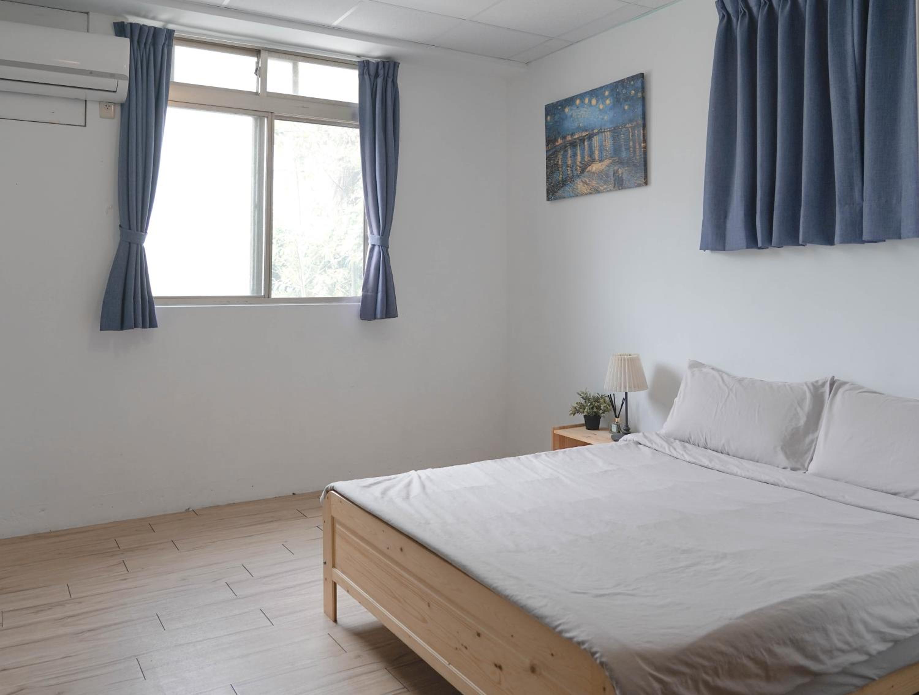 Double Room with Private Bathroom photo 3
