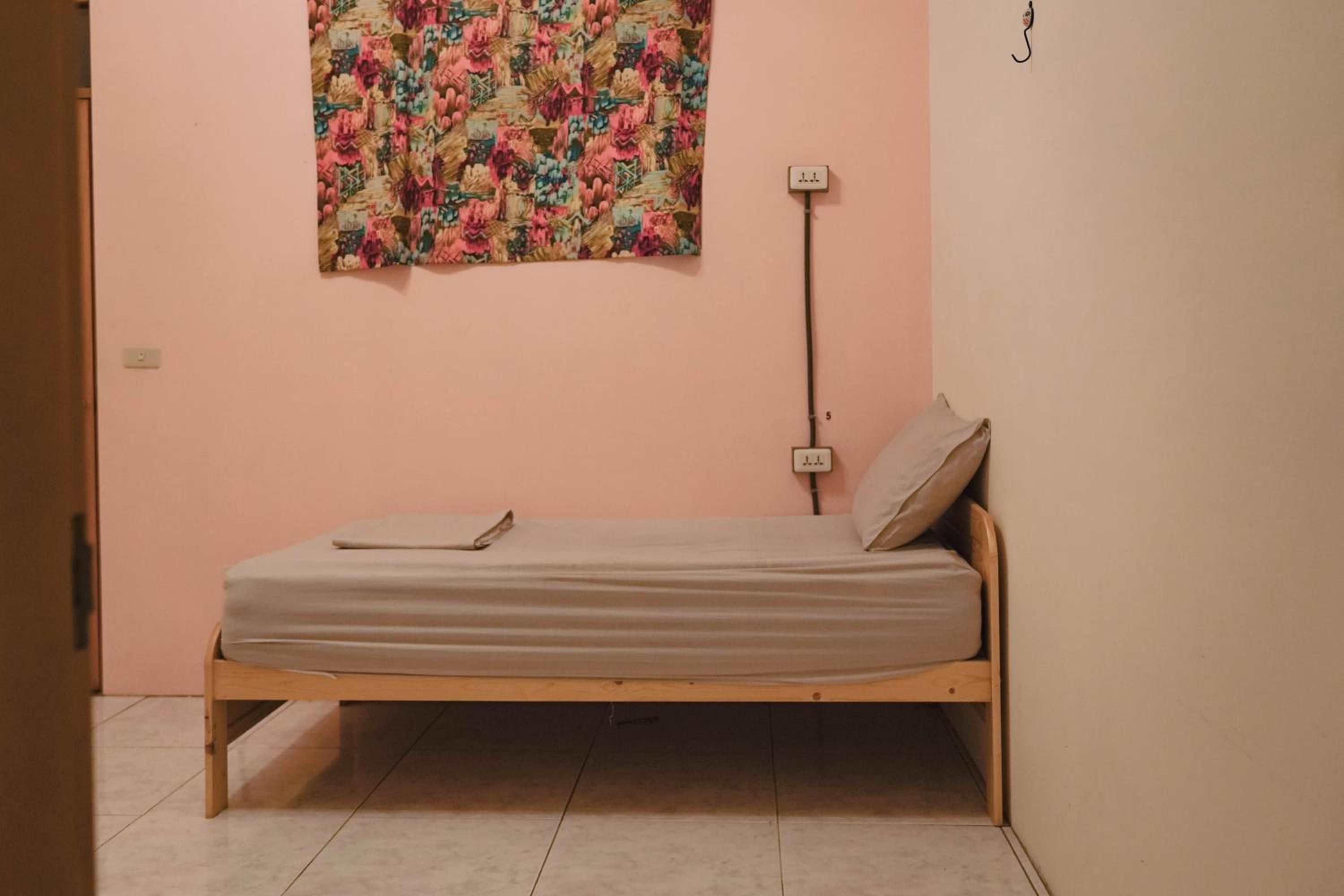 2 Beds in Female Dormitory Room photo 3
