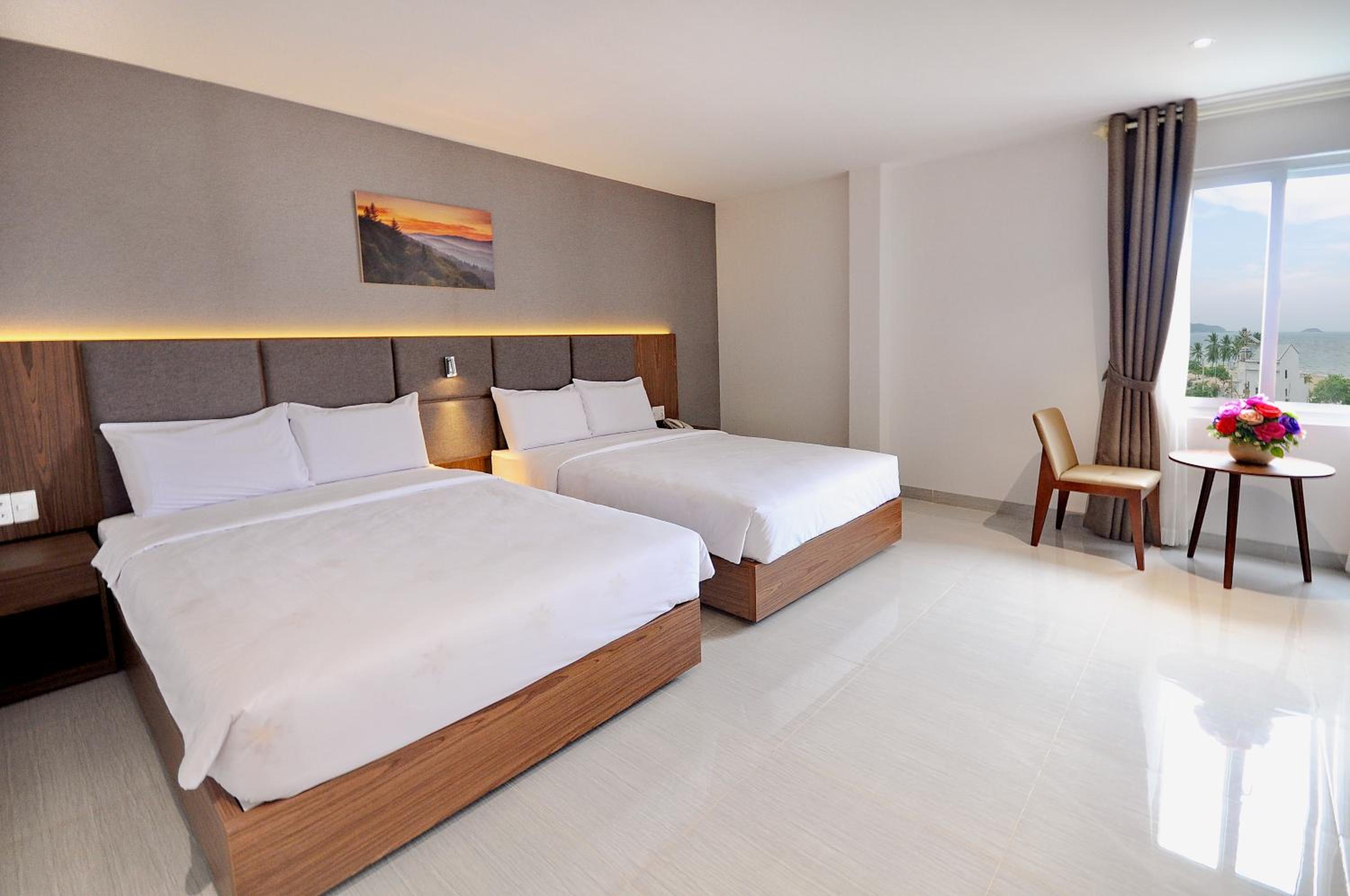 Deluxe Twin Room - Photo 13