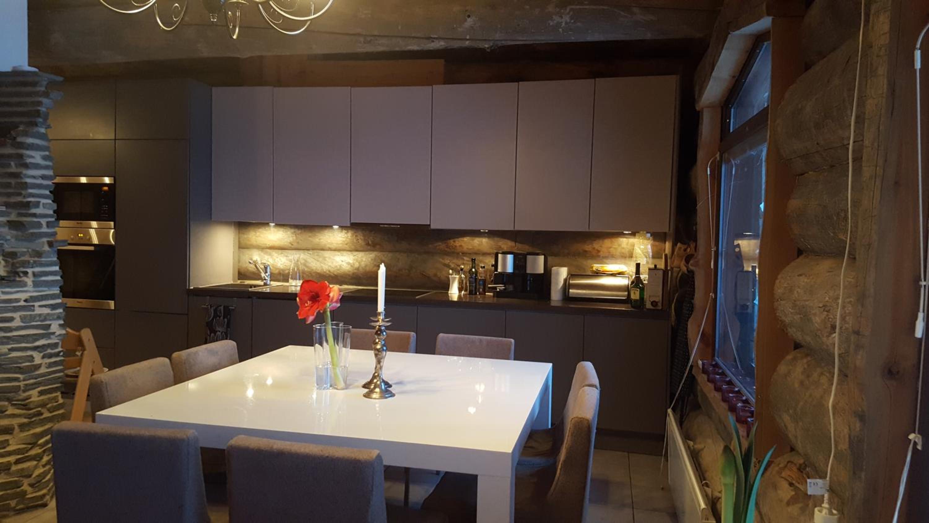 Villa - Photo 3