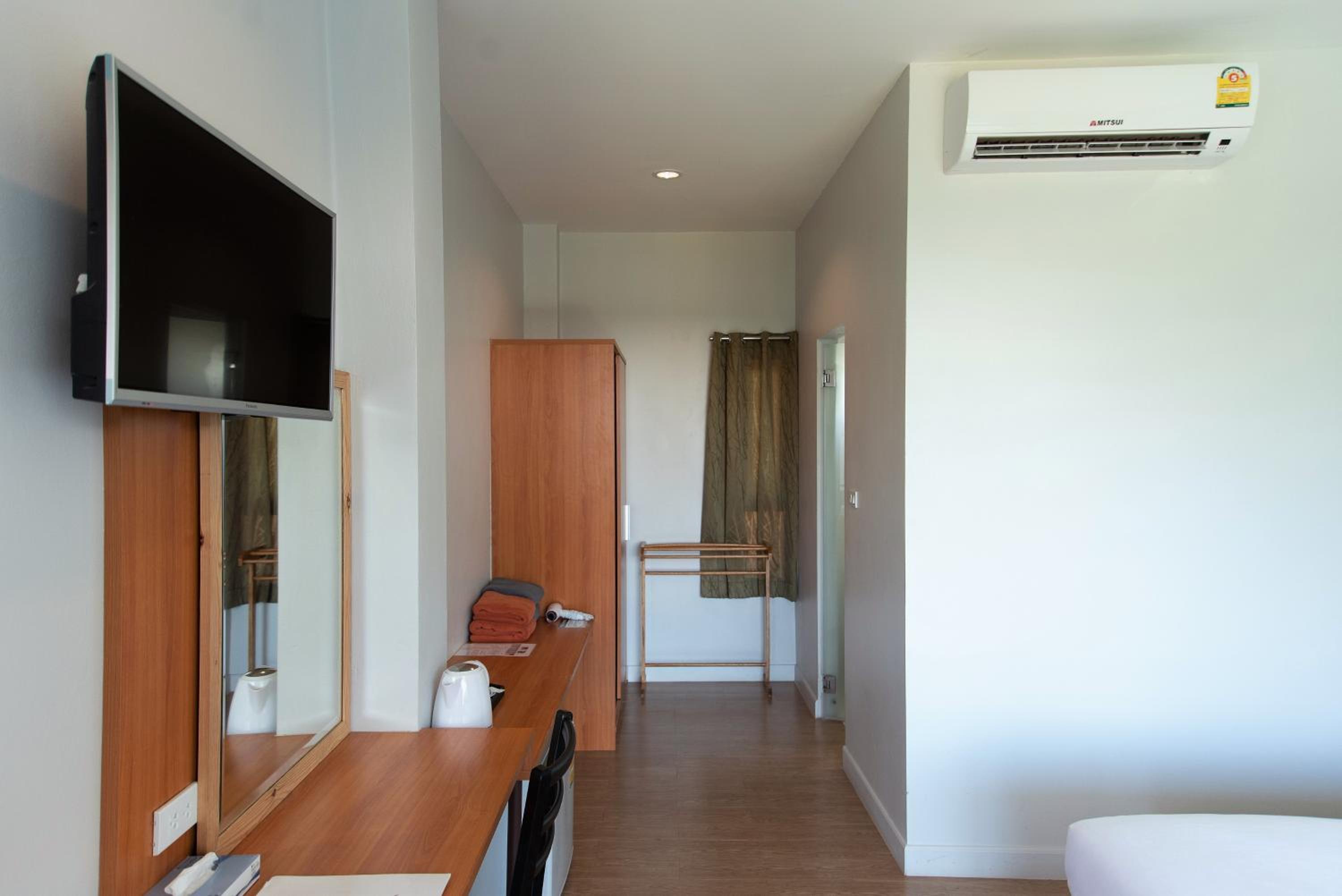 Superior Twin Room photo 3