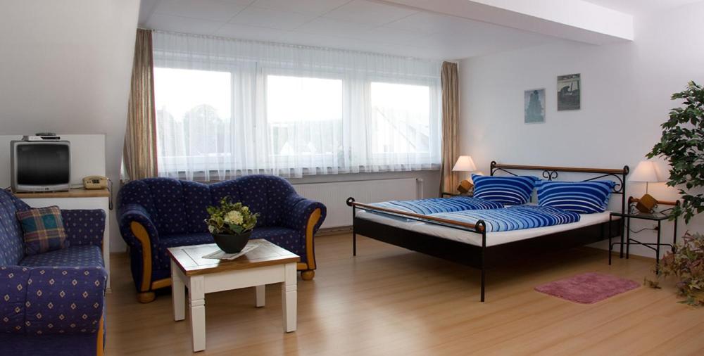 Double Room - Photo 1