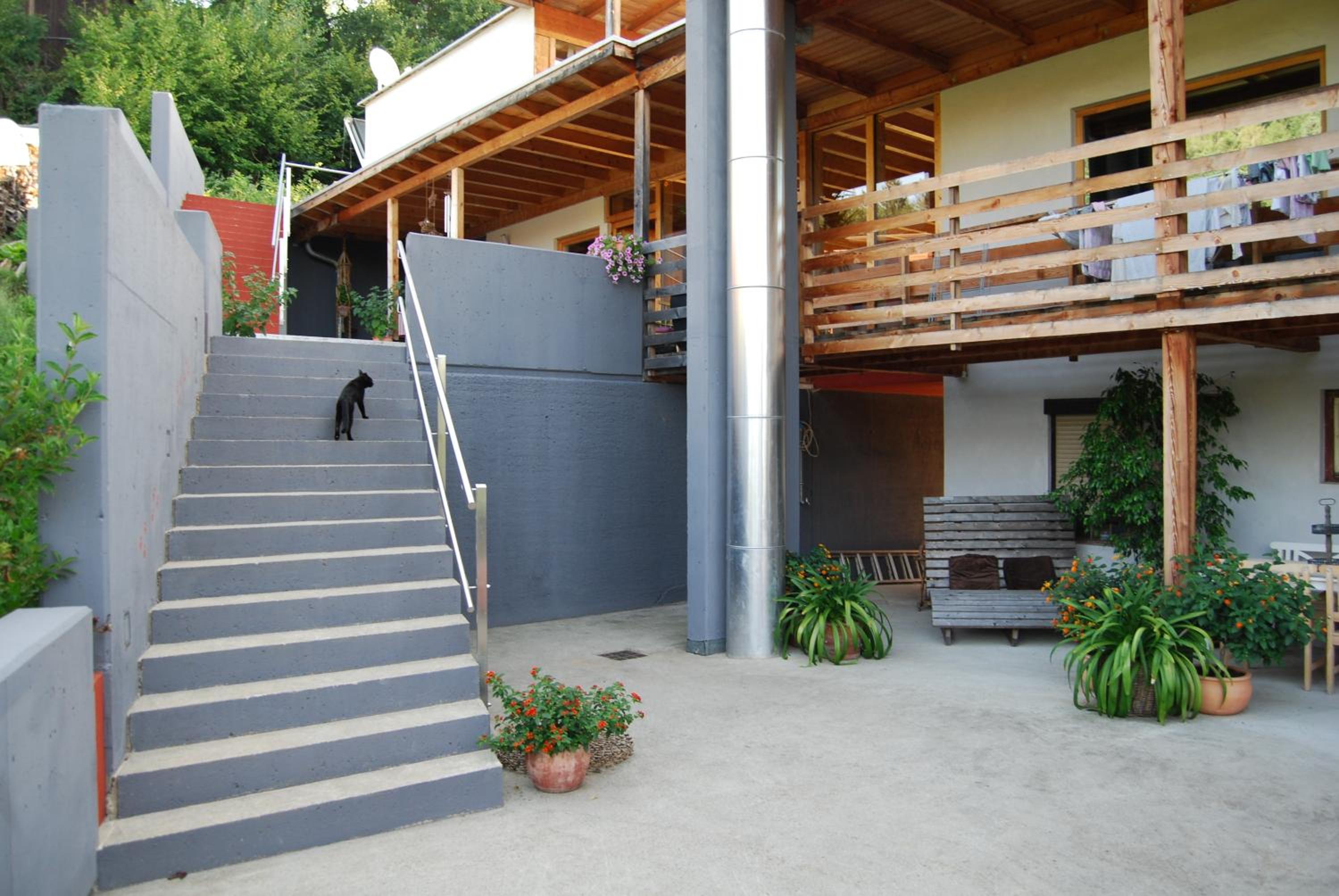 Two-Bedroom Apartment with Balcony photo 3