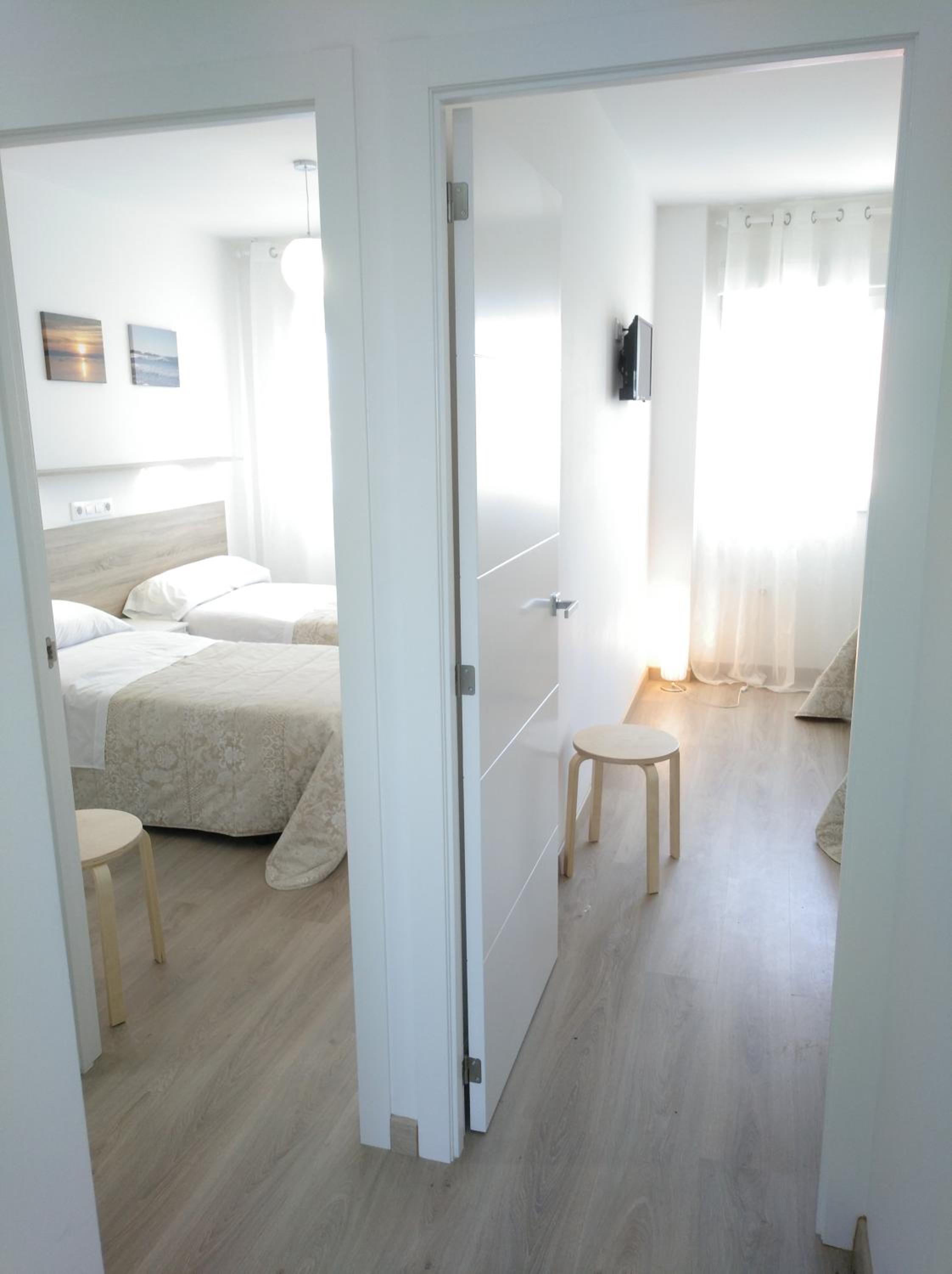 Three-Bedroom Apartment photo 3