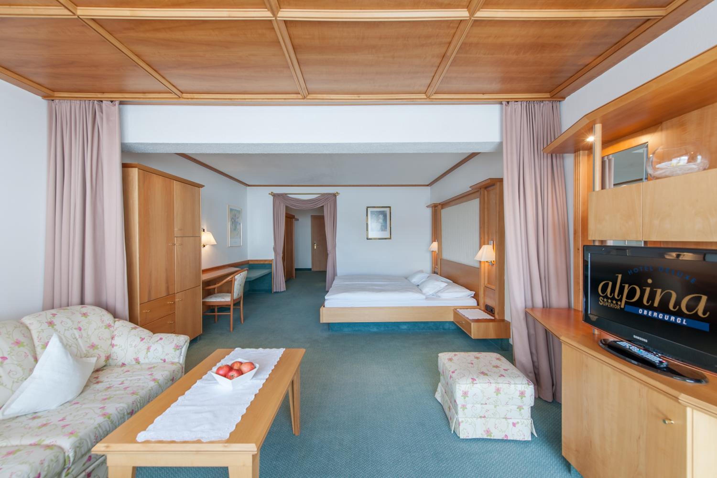 Double Room Deluxe photo 1