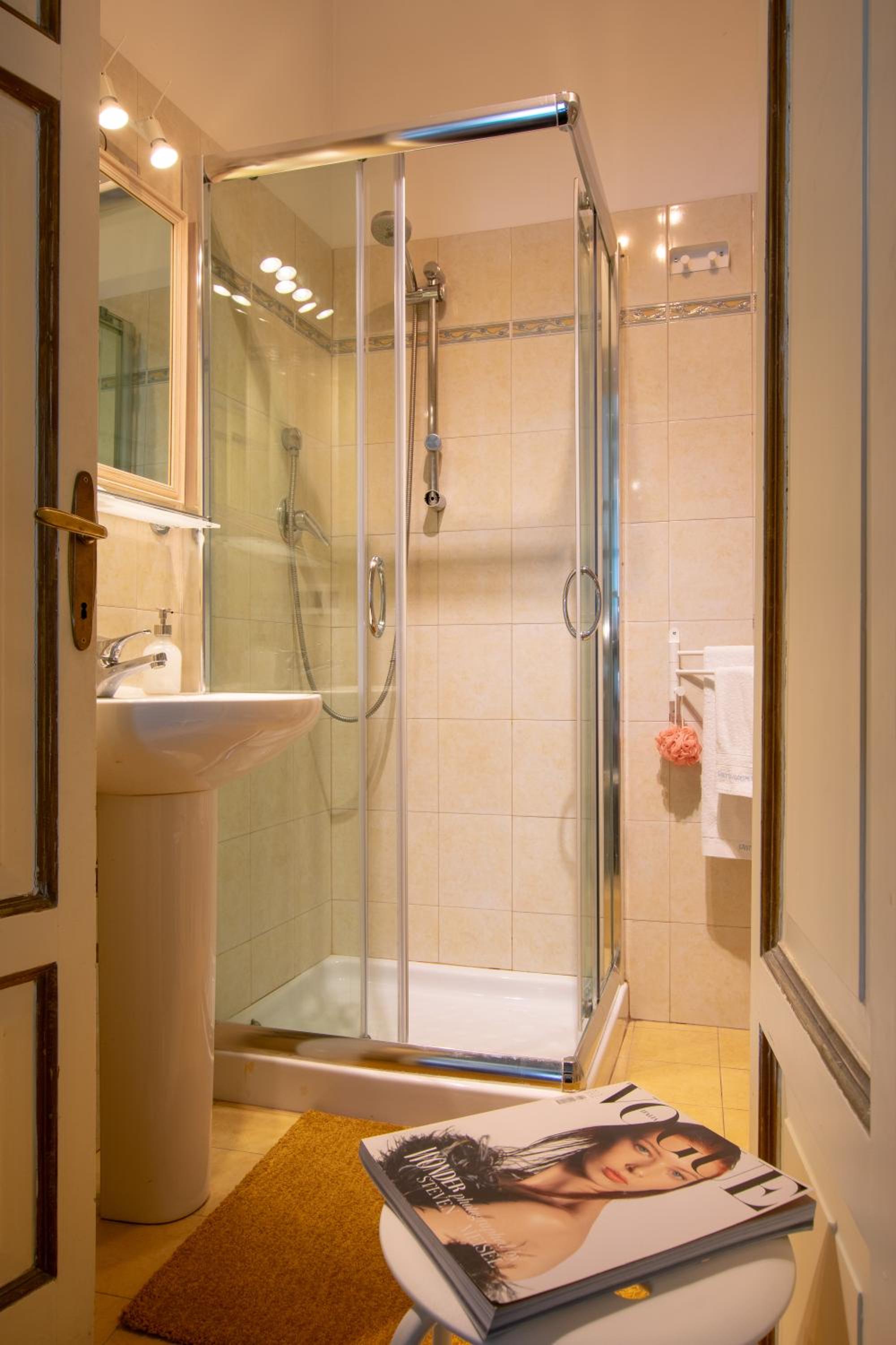 Superior Apartment photo 2