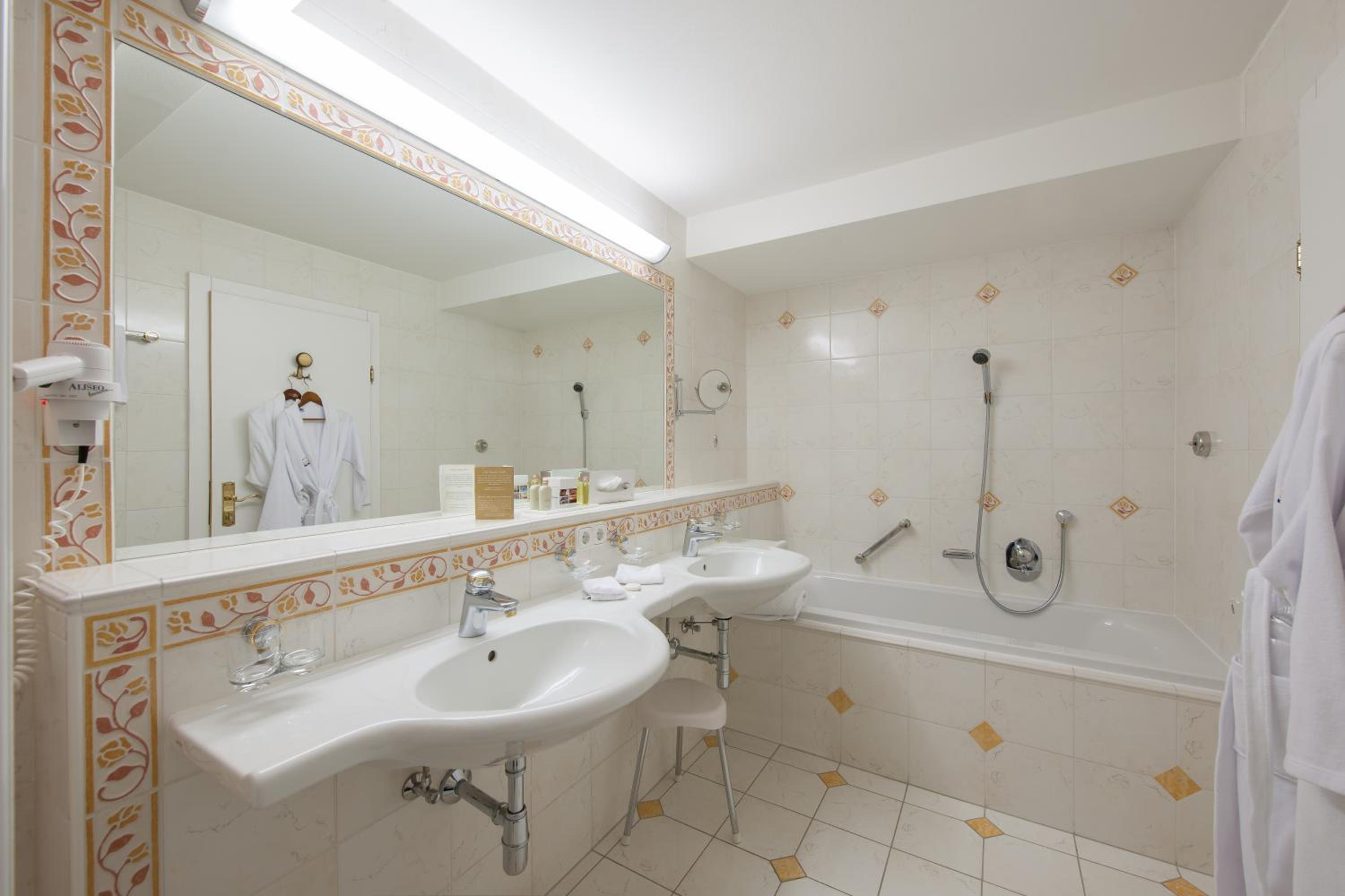 Junior Suite Deluxe photo 3