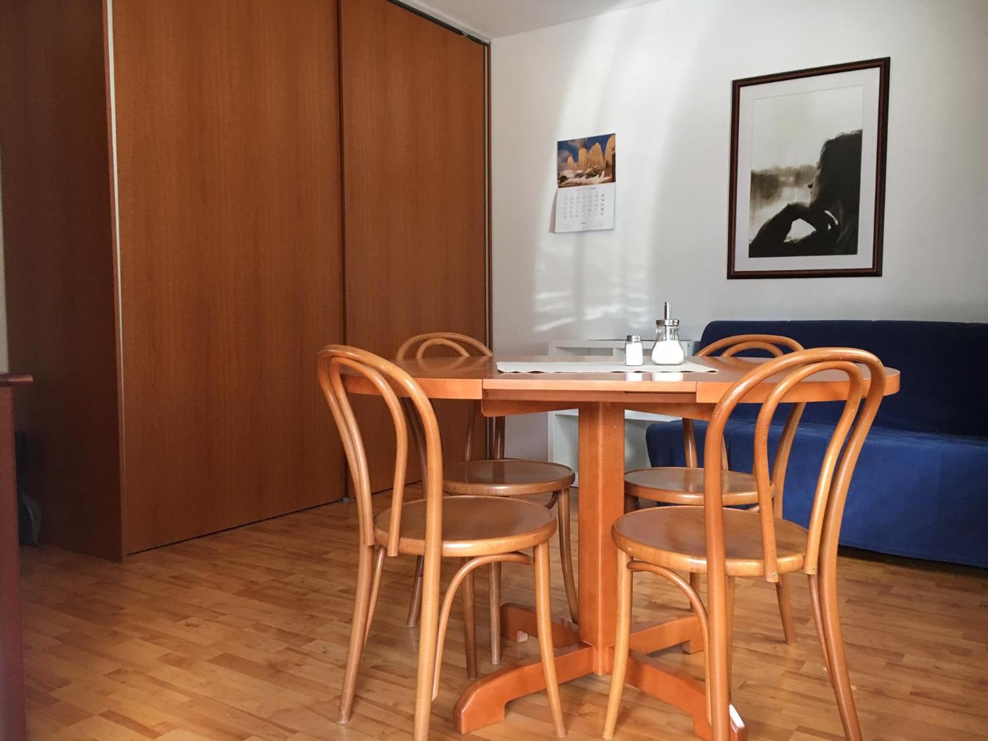 One-Bedroom Apartment (3 Adults) with balcony and extra bed A2 photo 1