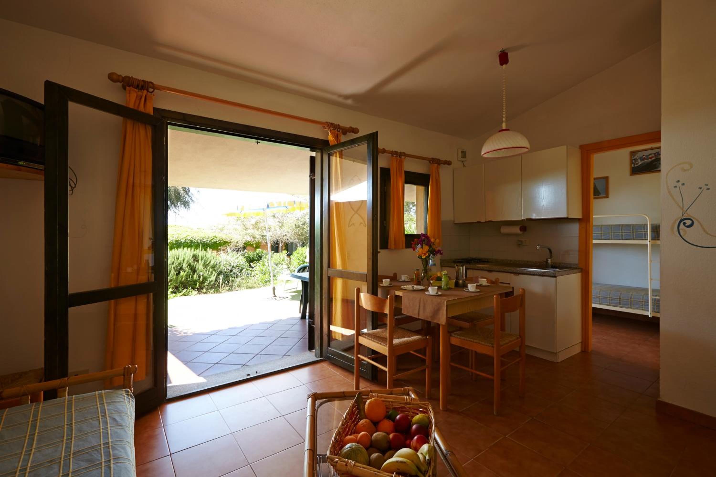 Two-Bedroom Apartment (6 Adults)