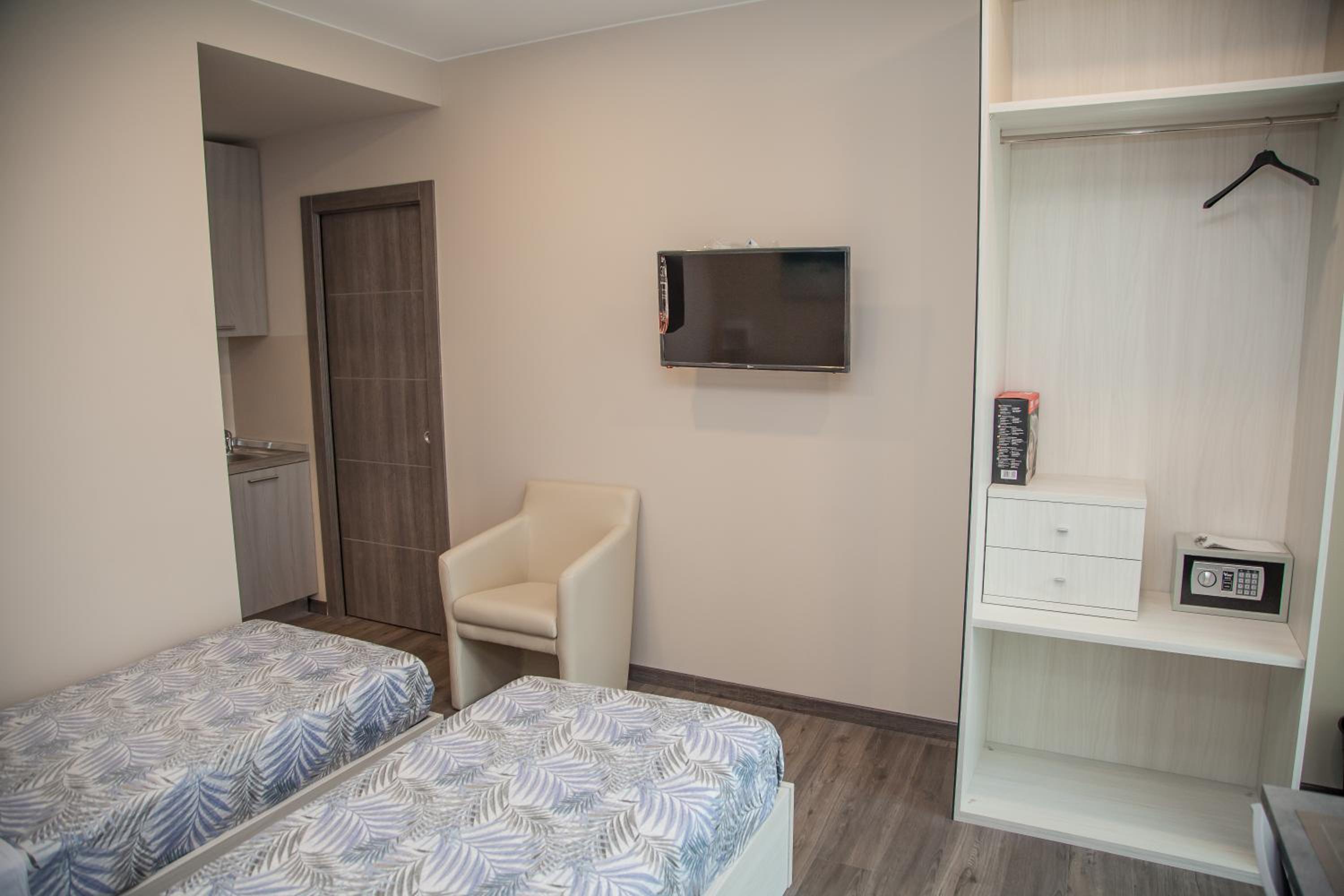 Deluxe Double or Twin Room with Garden View - Photo 2