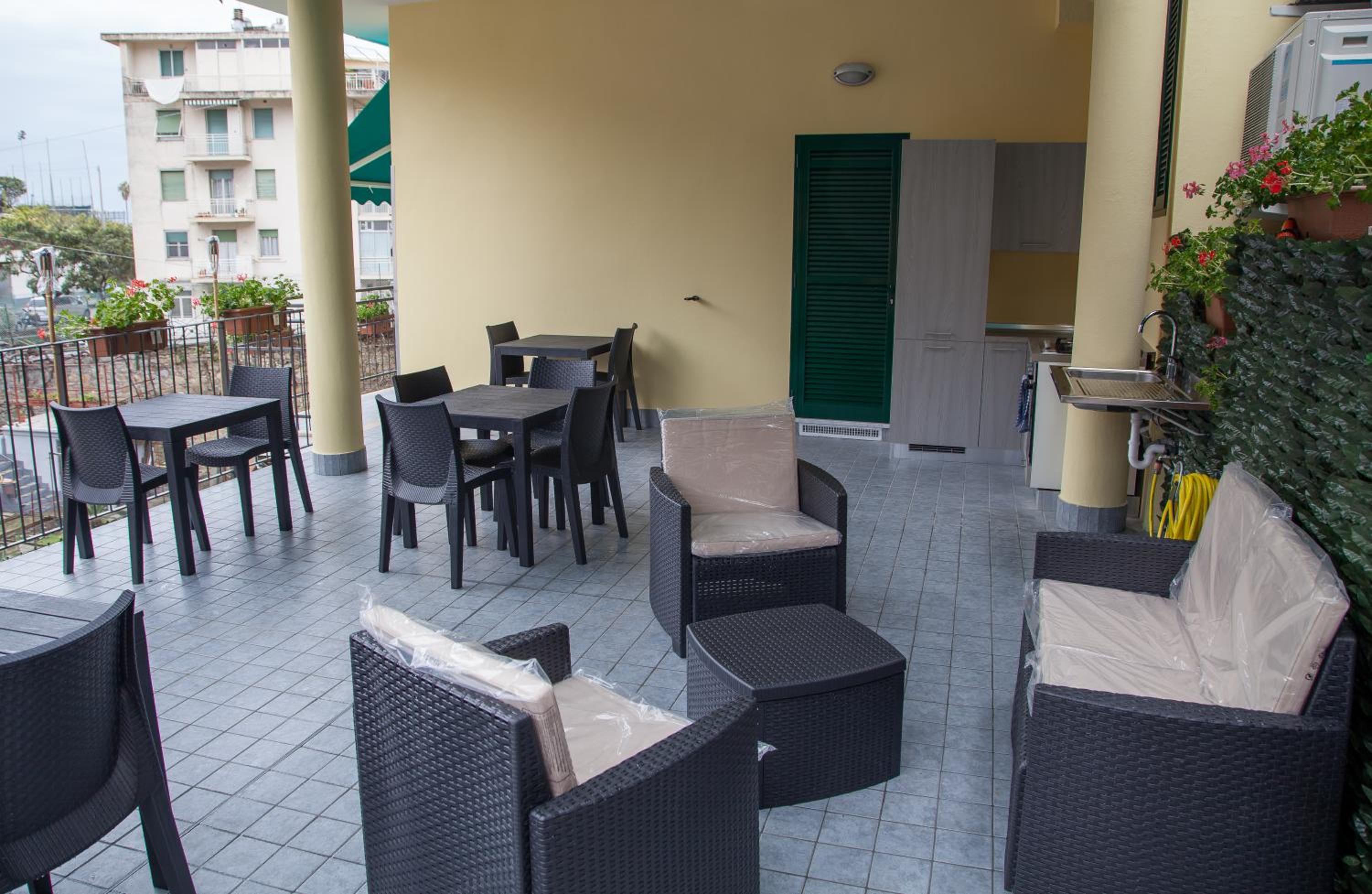 Deluxe Double or Twin Room with Garden View - Photo 18