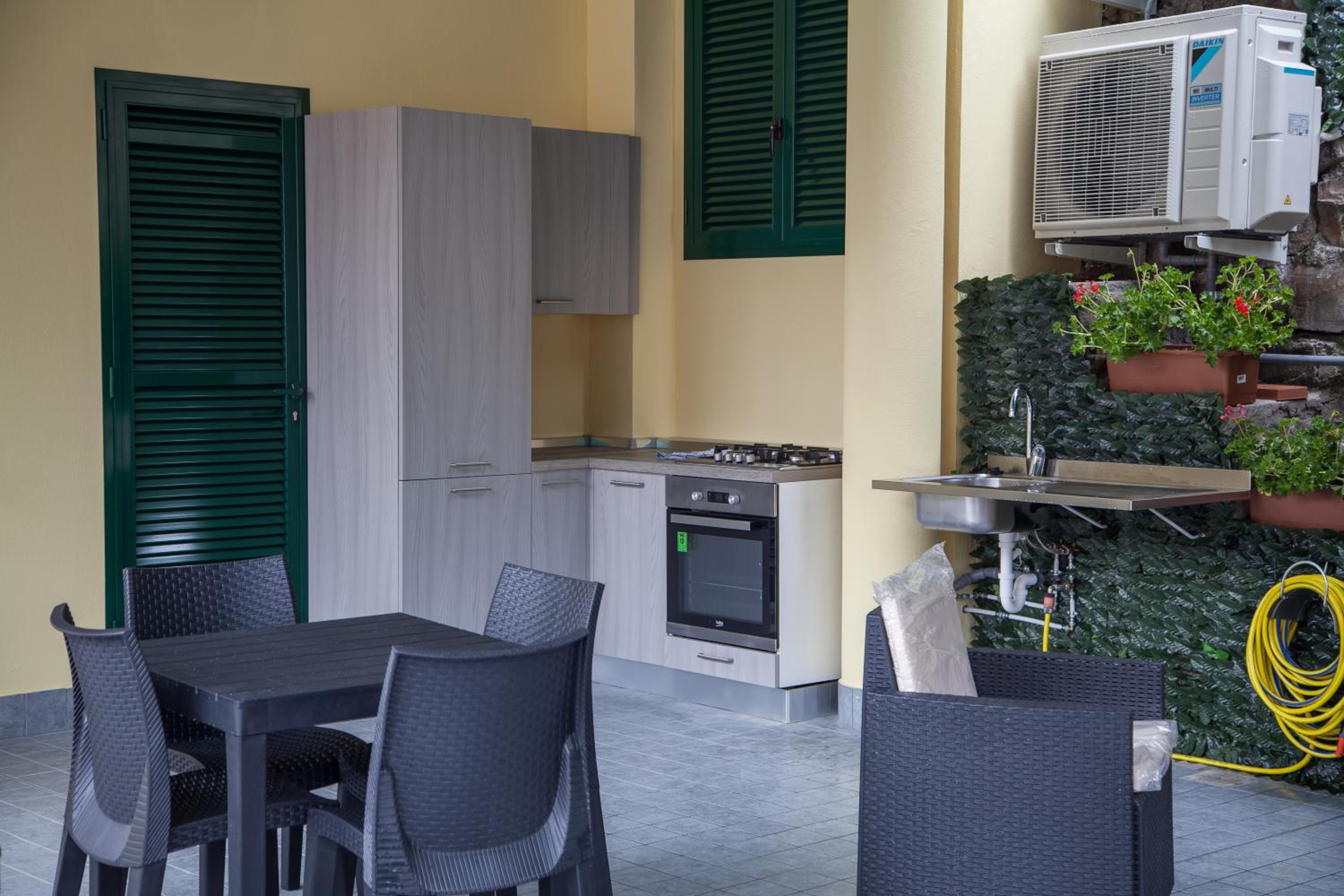 Deluxe Double or Twin Room with Garden View - Photo 13