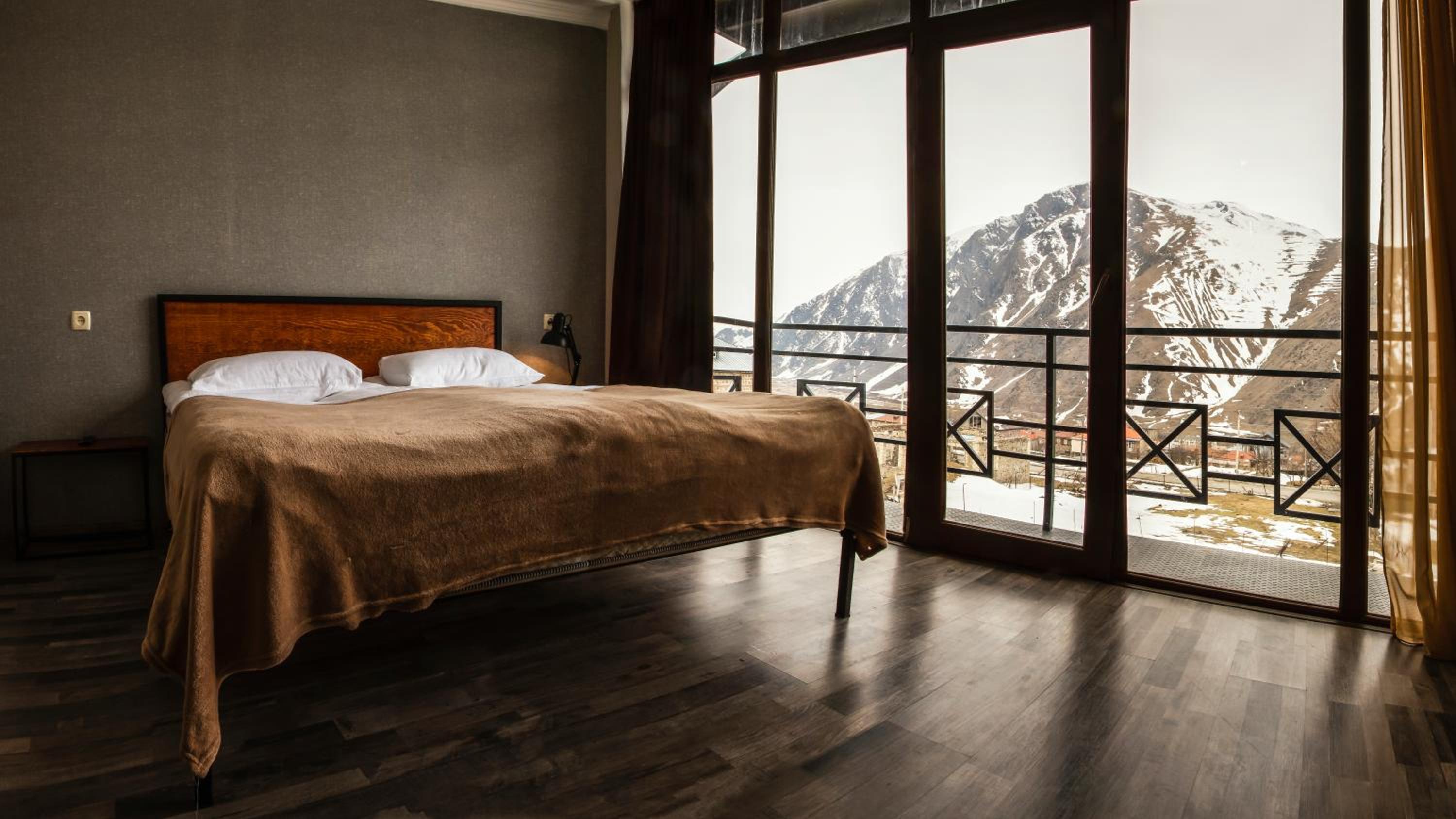 Triple Room with Mountain View