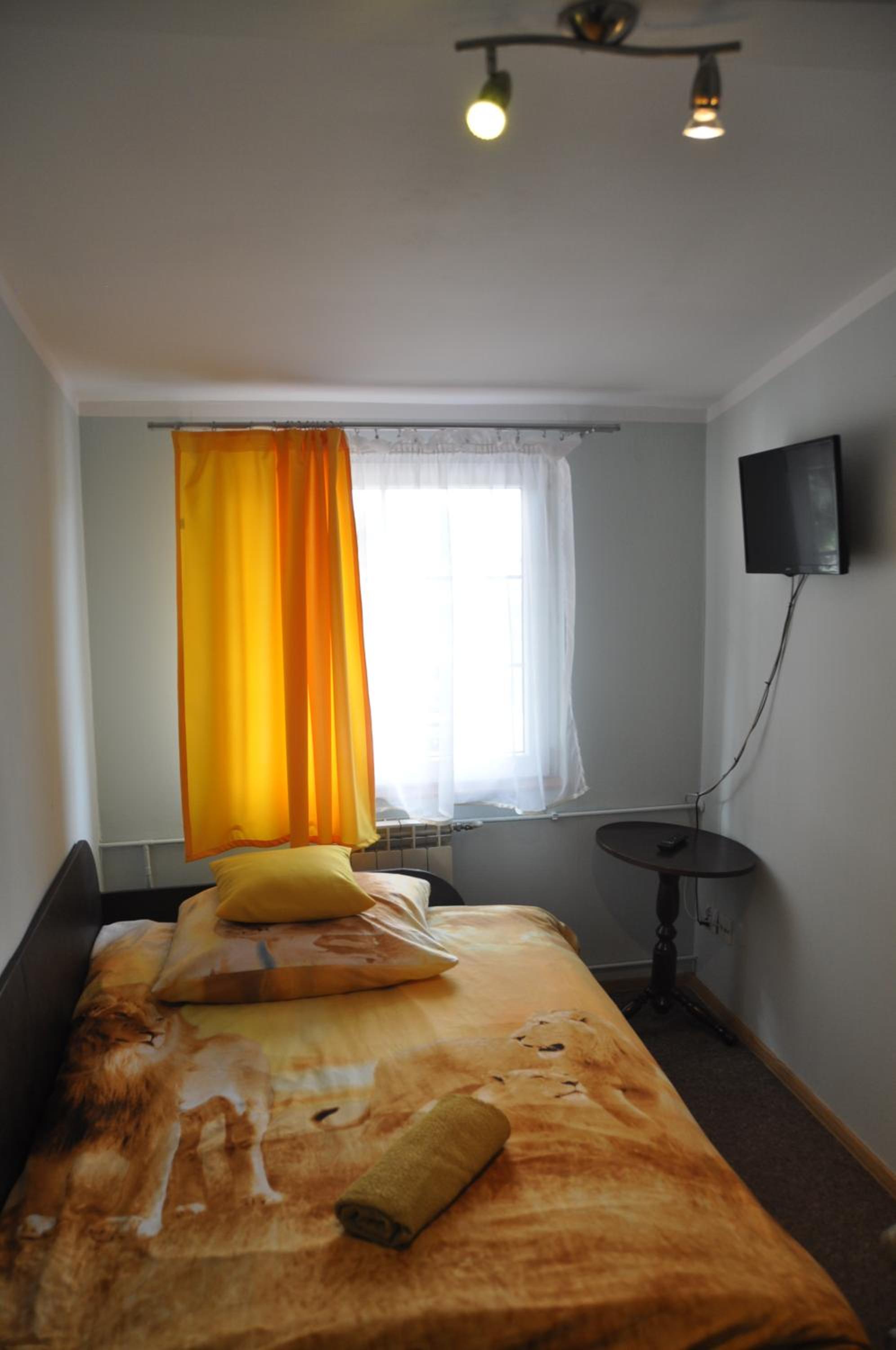 Single Room with Shared Toilet photo 1