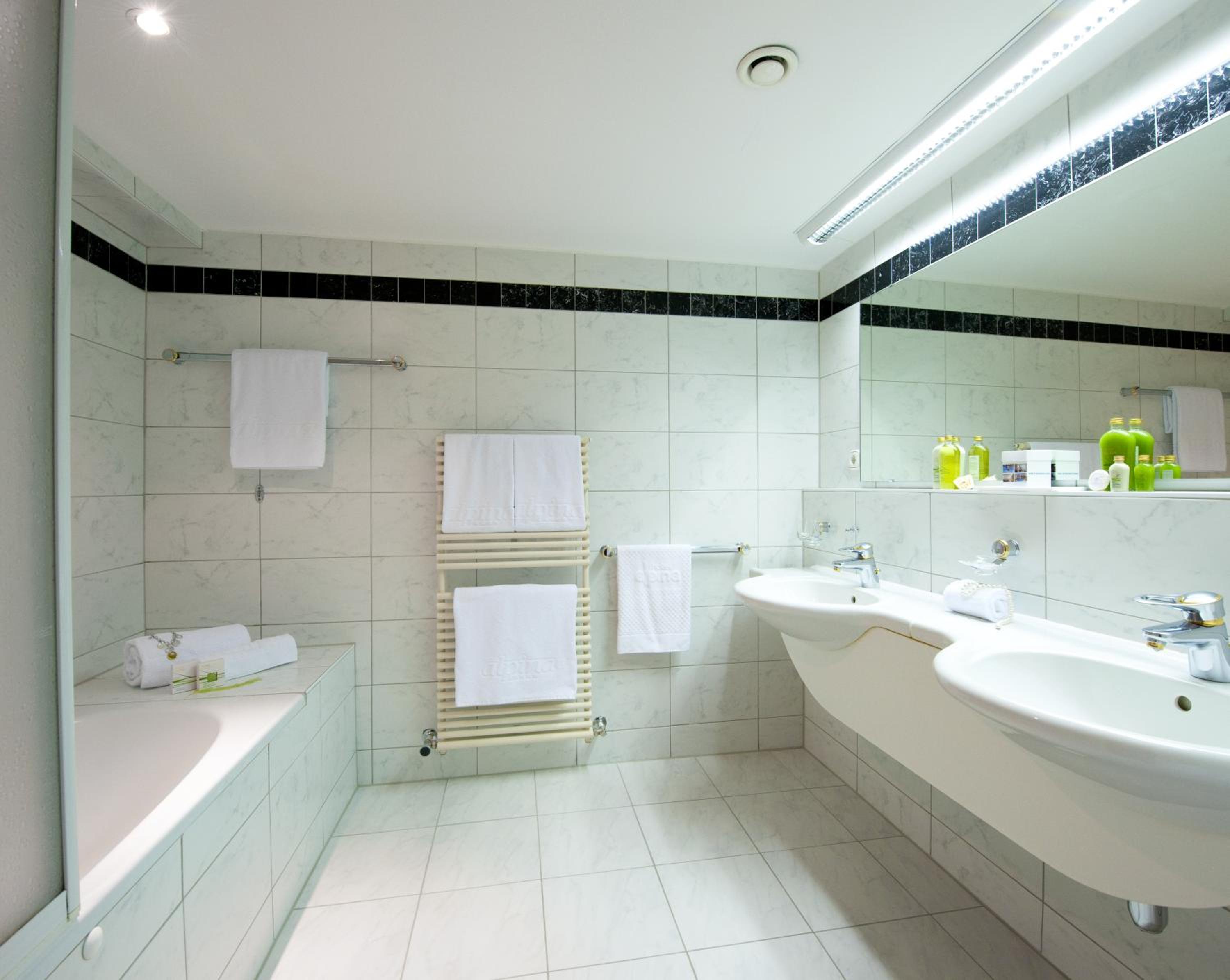 Double Room Deluxe photo 3