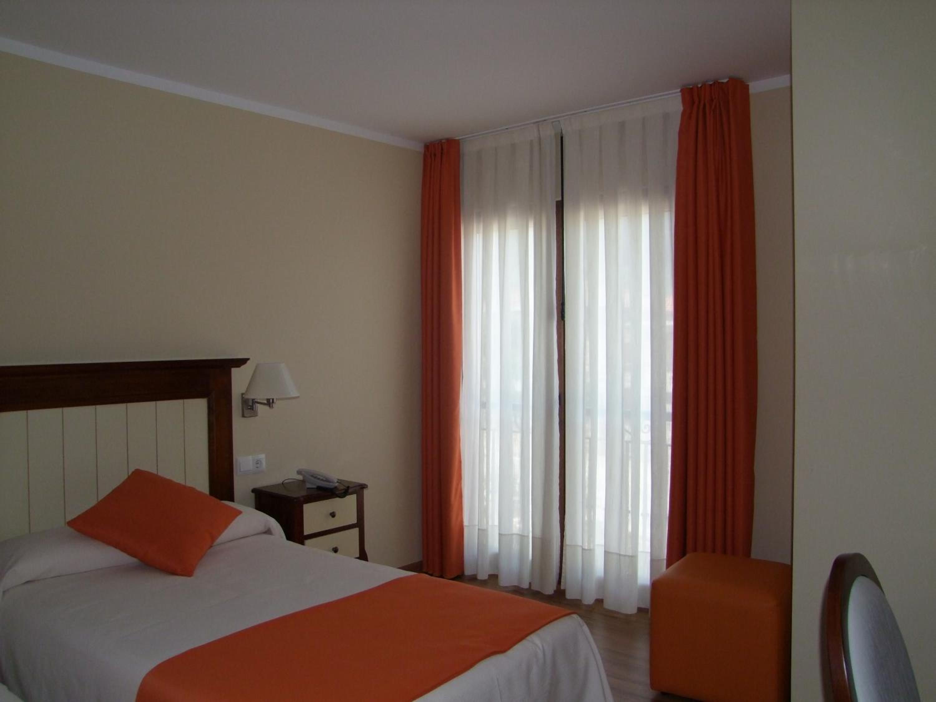 Habitación Doble o con Dos Camas