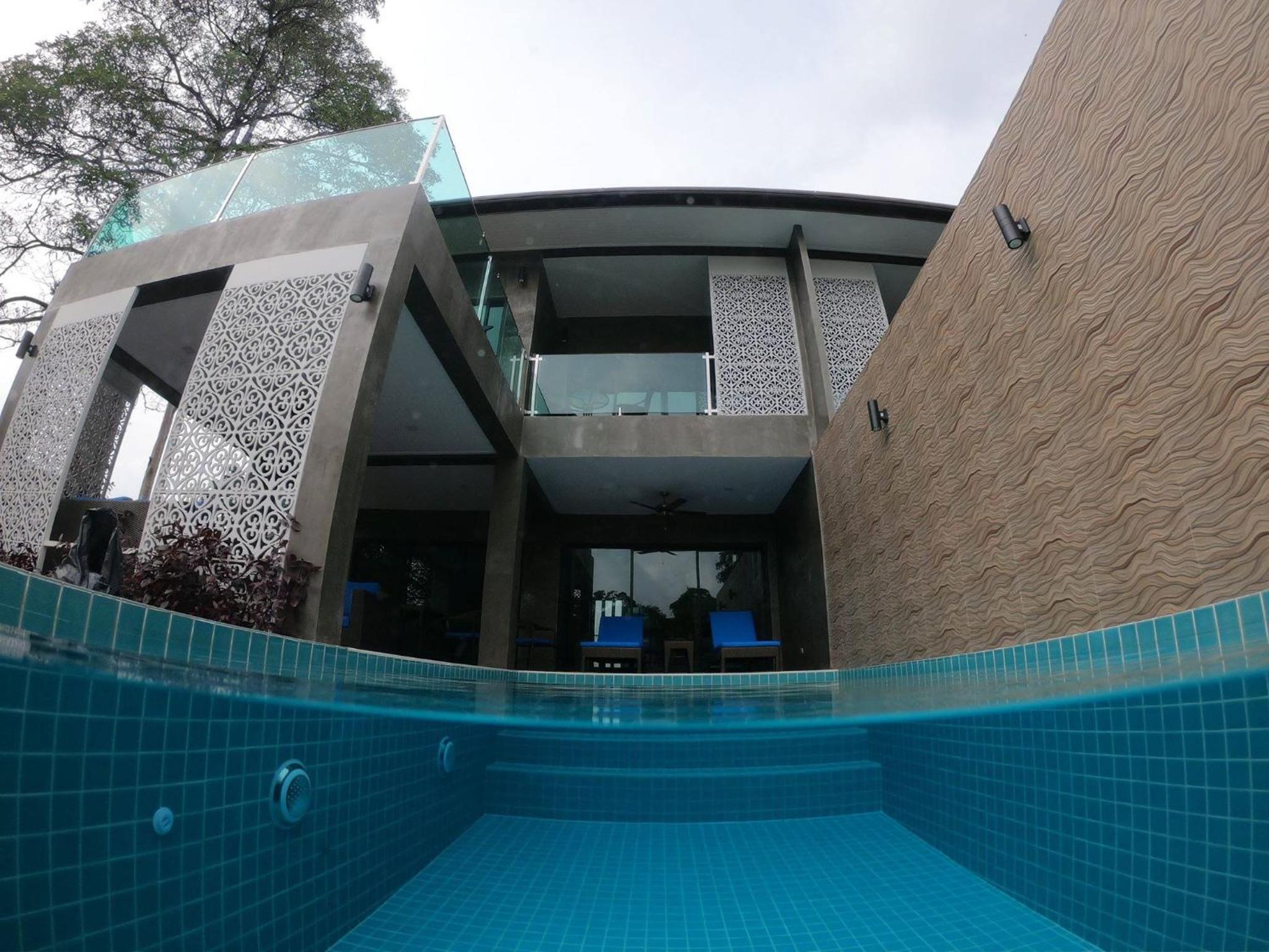 Villa with Private Pool - Photo 68