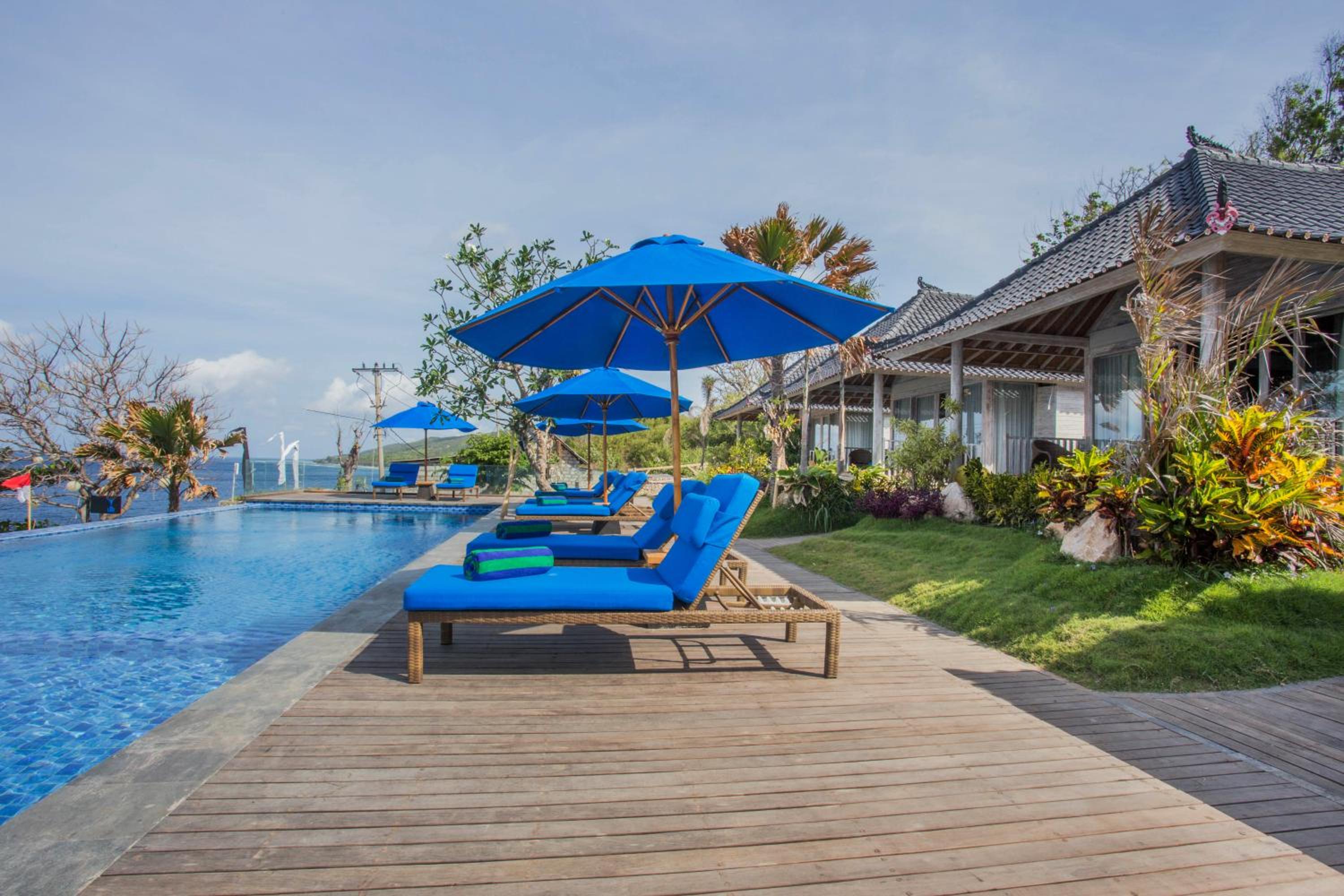Bungalow with Sea View - Photo 3
