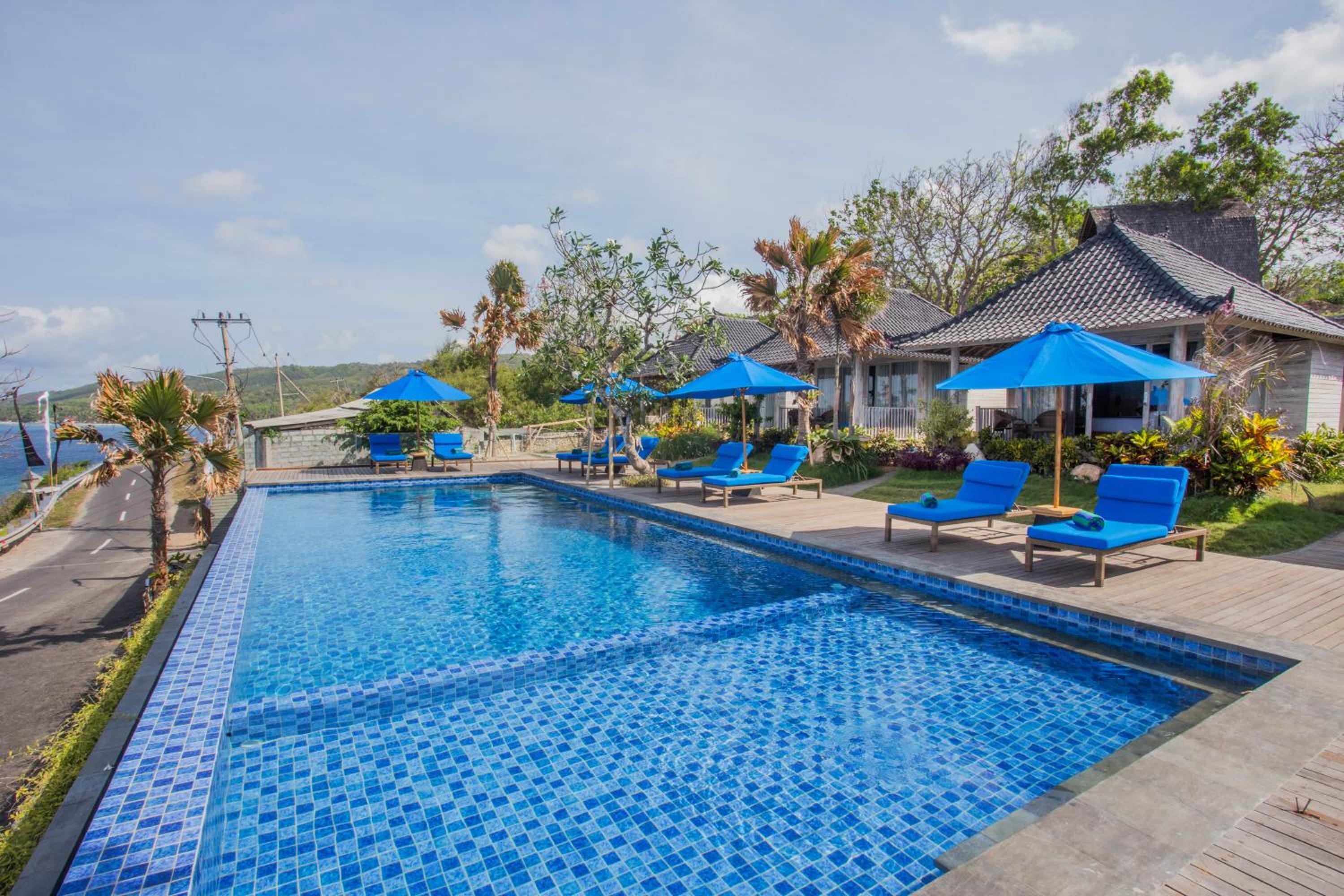 Bungalow with Sea View - Photo 4