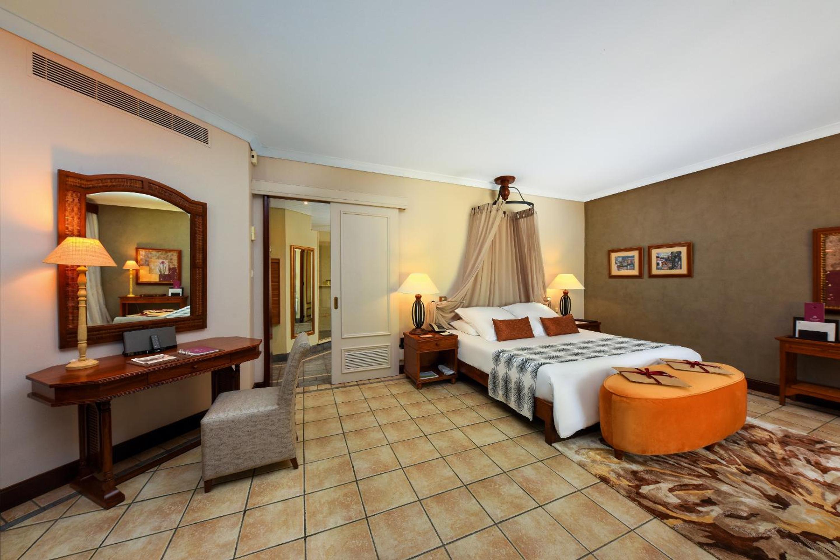 2 Bedroom Senior Family Suite Beachfront