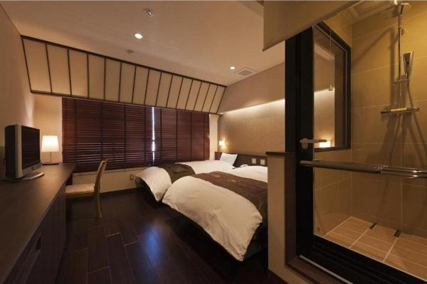 Twin Room with 2 Single Beds and No View