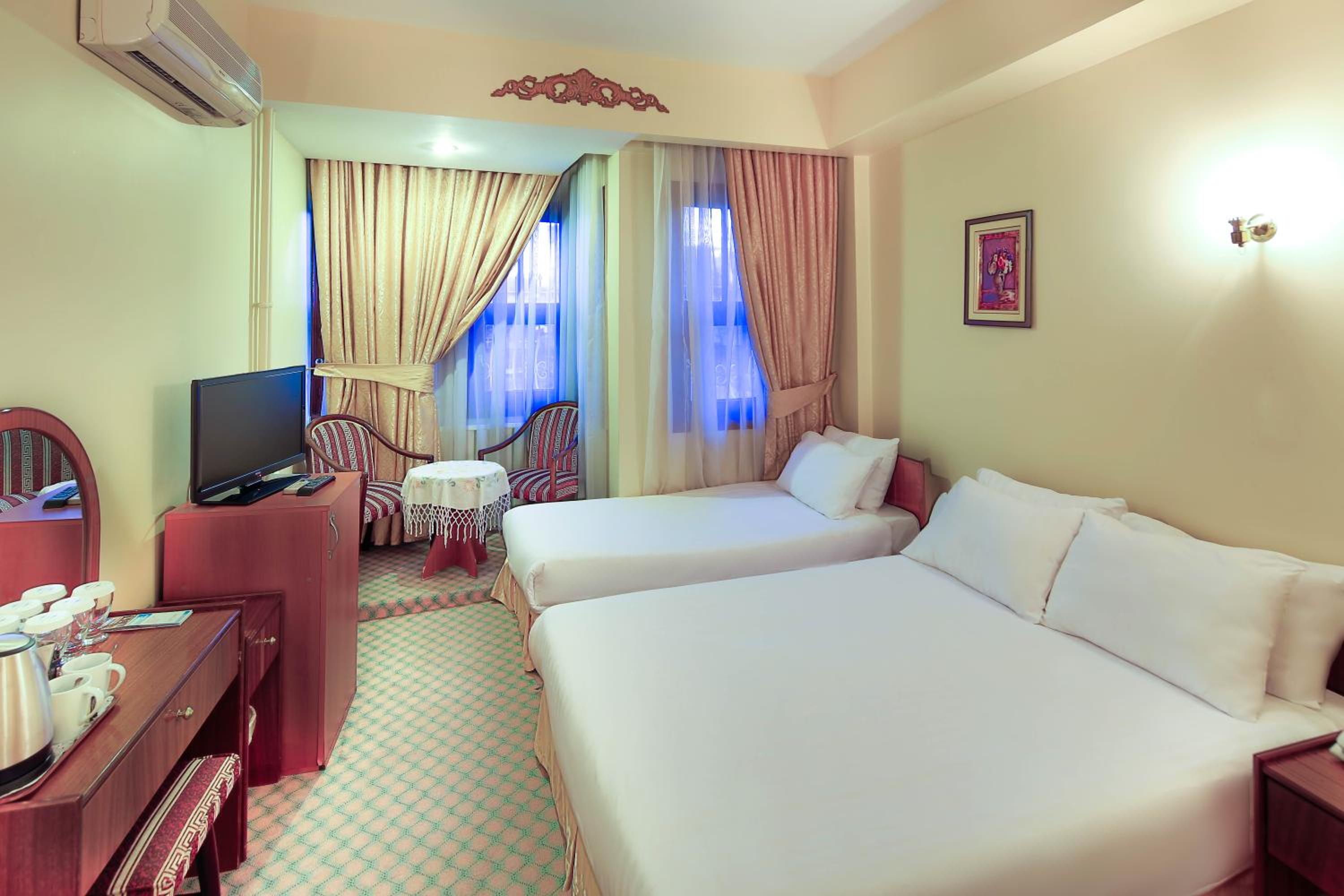 Standard Triple Room photo 3