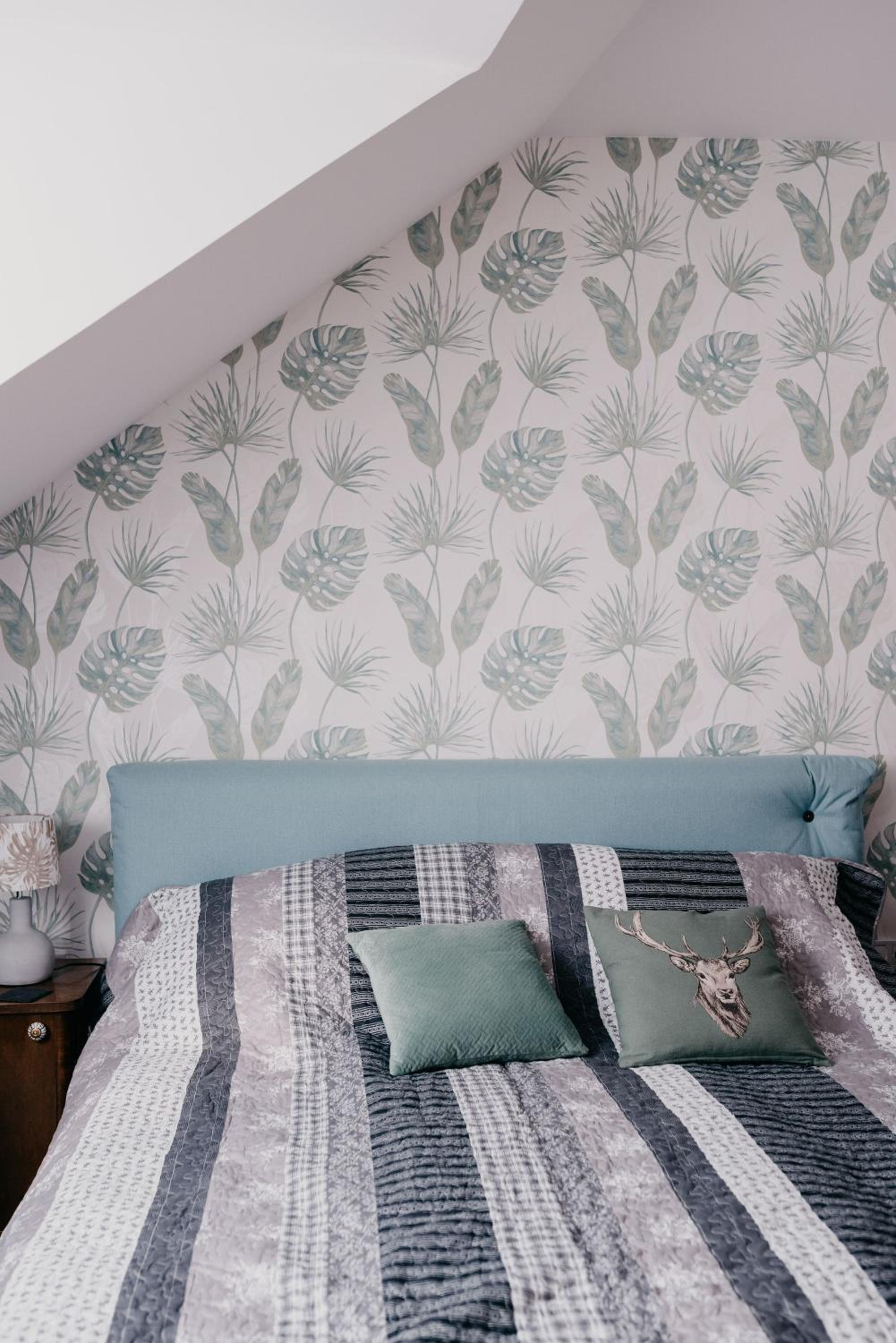 Double or Twin Room with City View - Photo 2