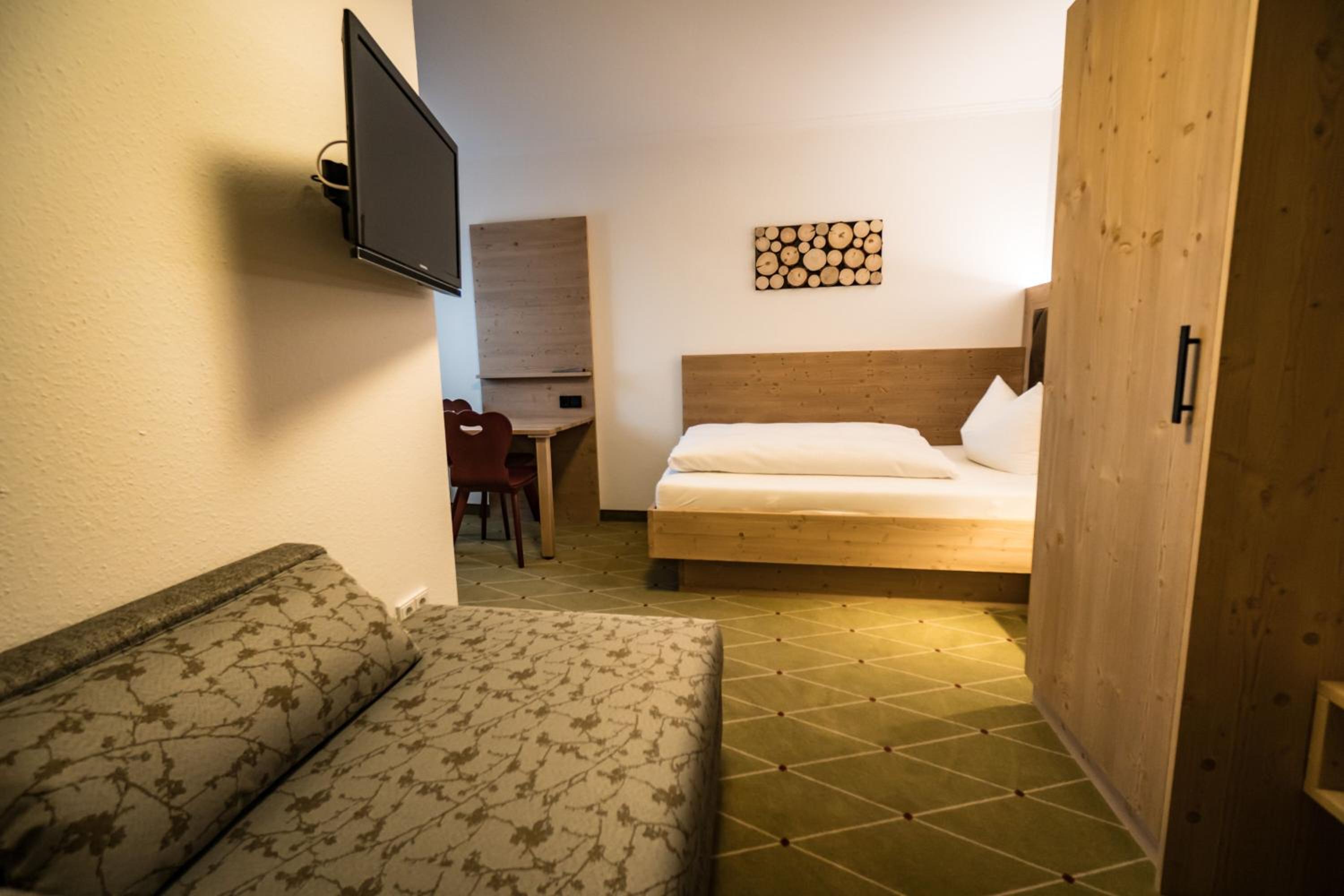 Single Room photo 3