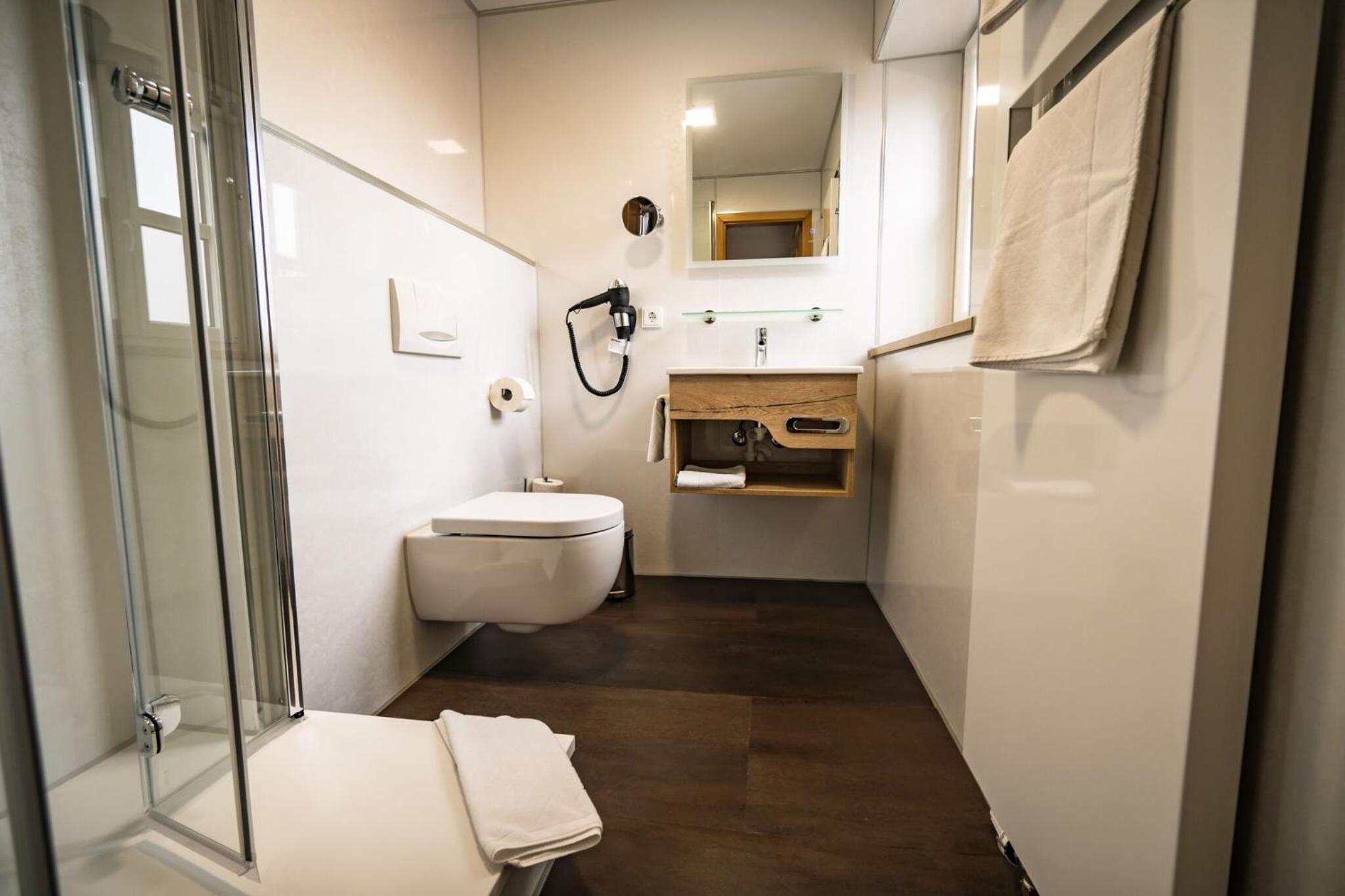 Single Room photo 2