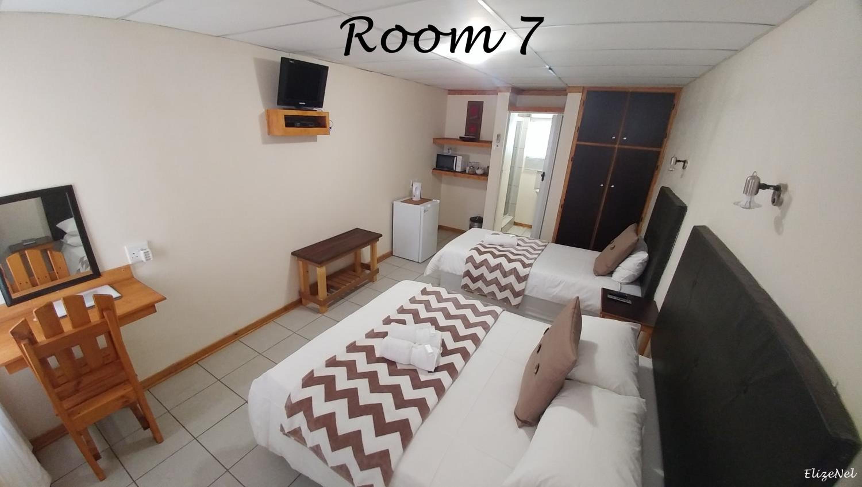 Deluxe Double or Twin Room photo 1