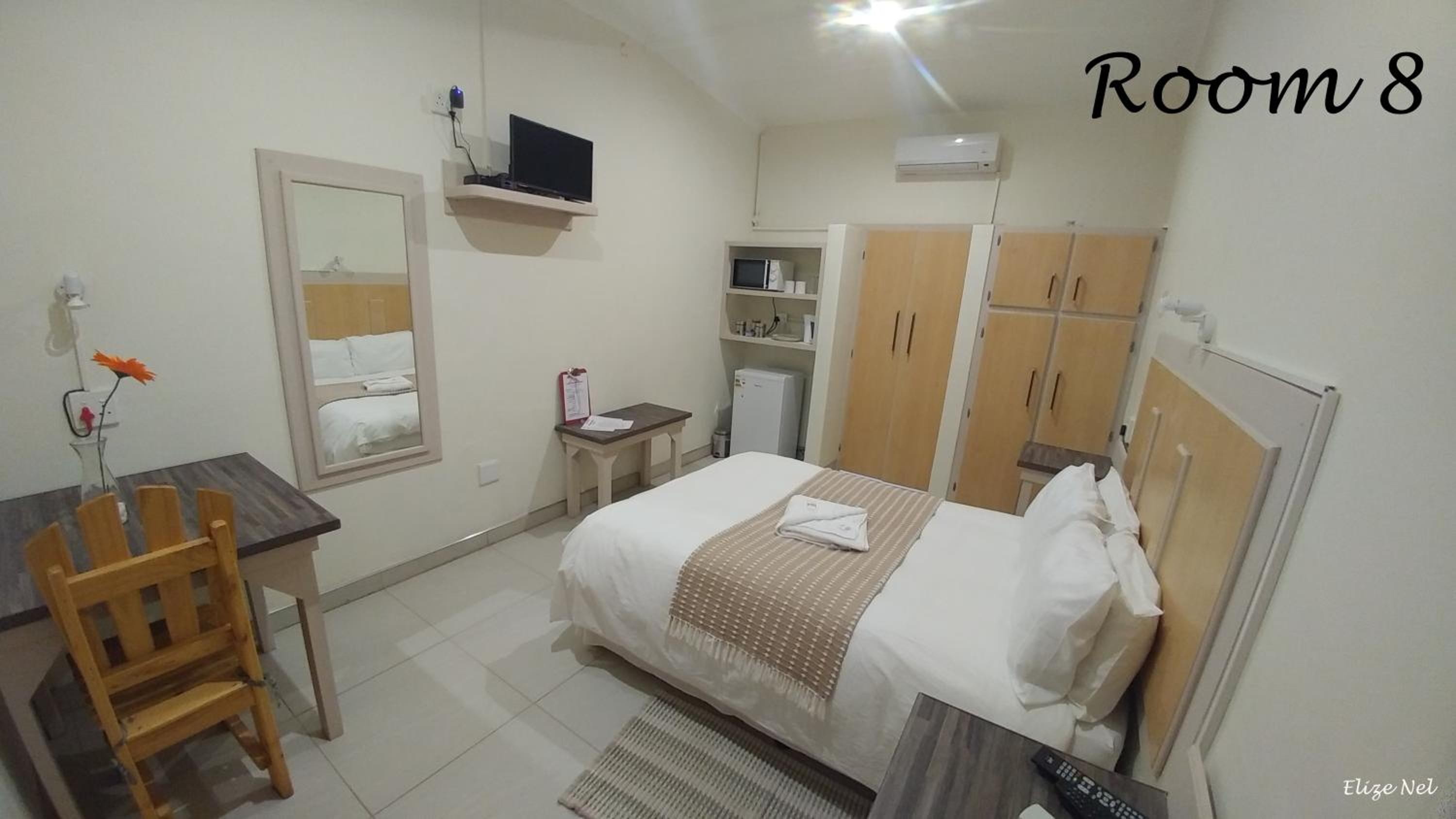 Deluxe Double Room photo 3