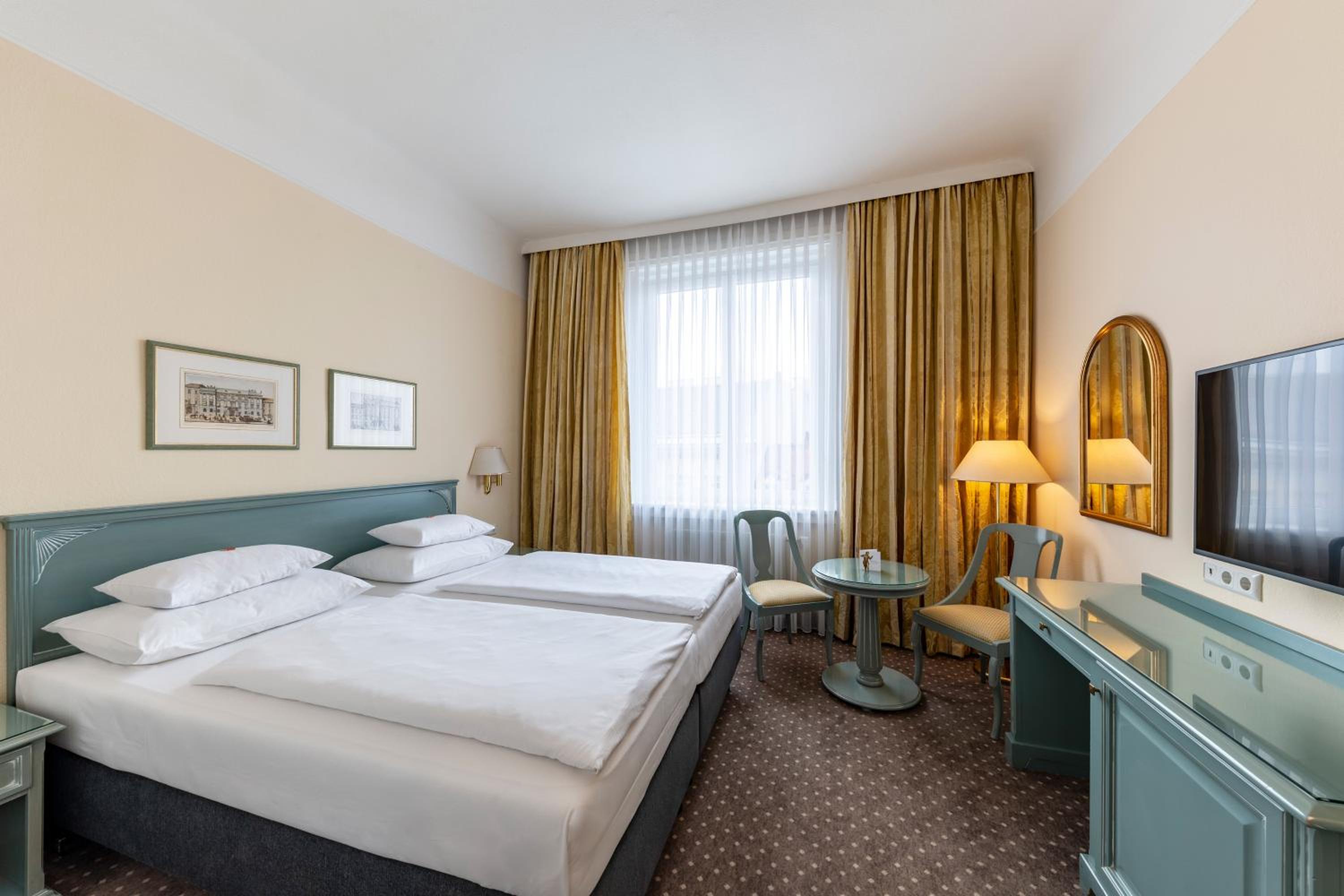 Double Room photo 3