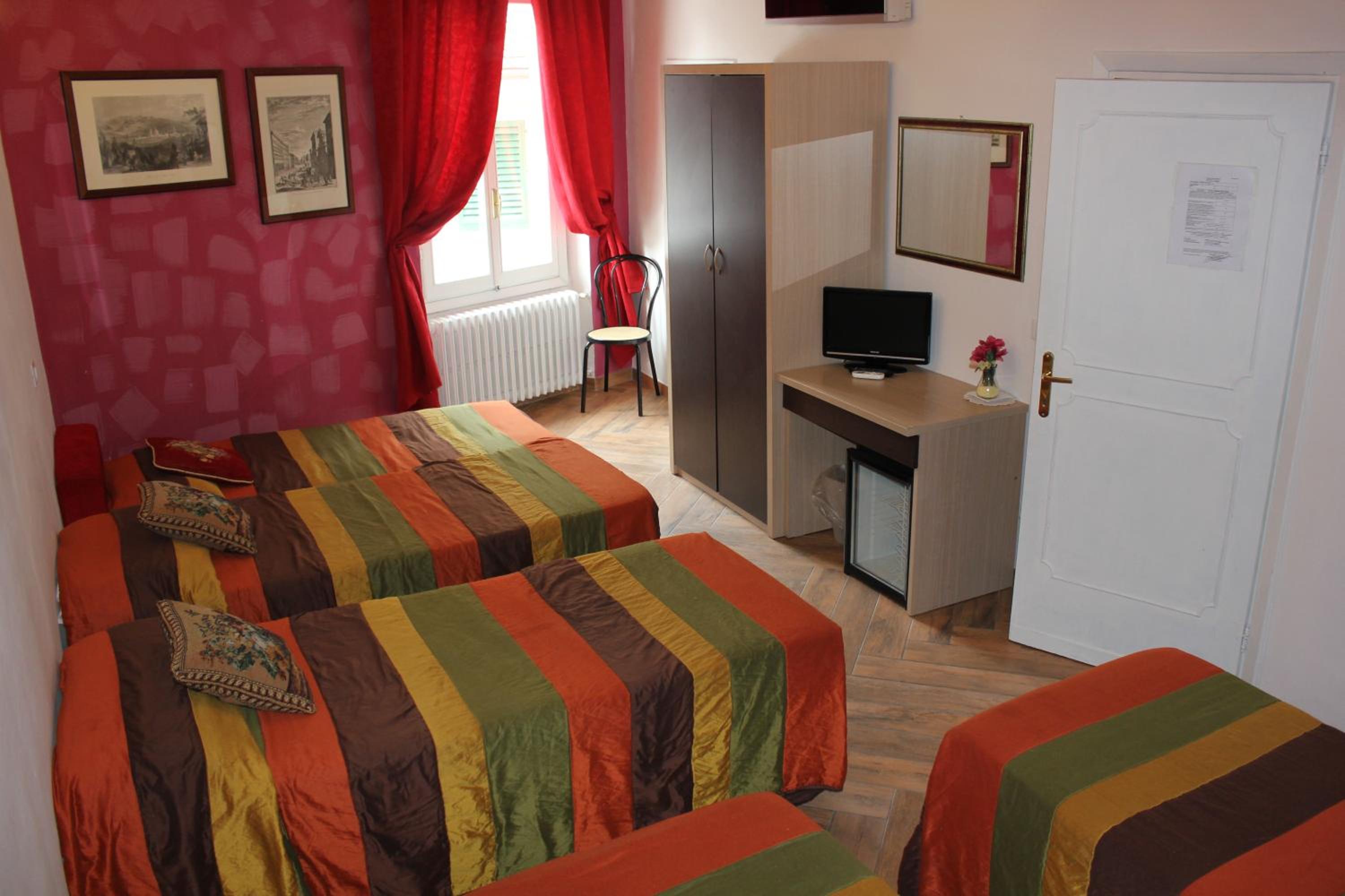 Quintuple Room photo 3