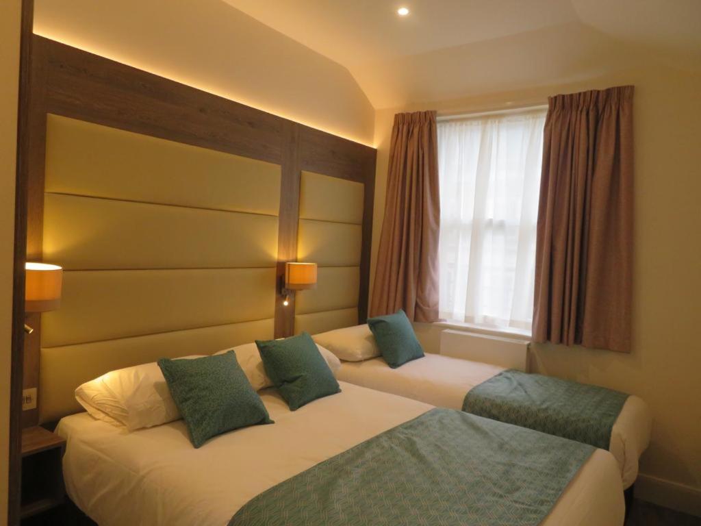 Triple Room photo 2