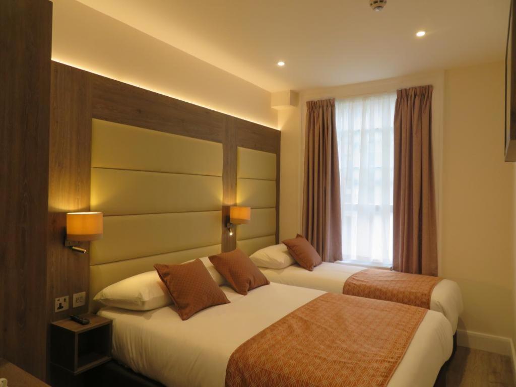 Triple Room photo 3