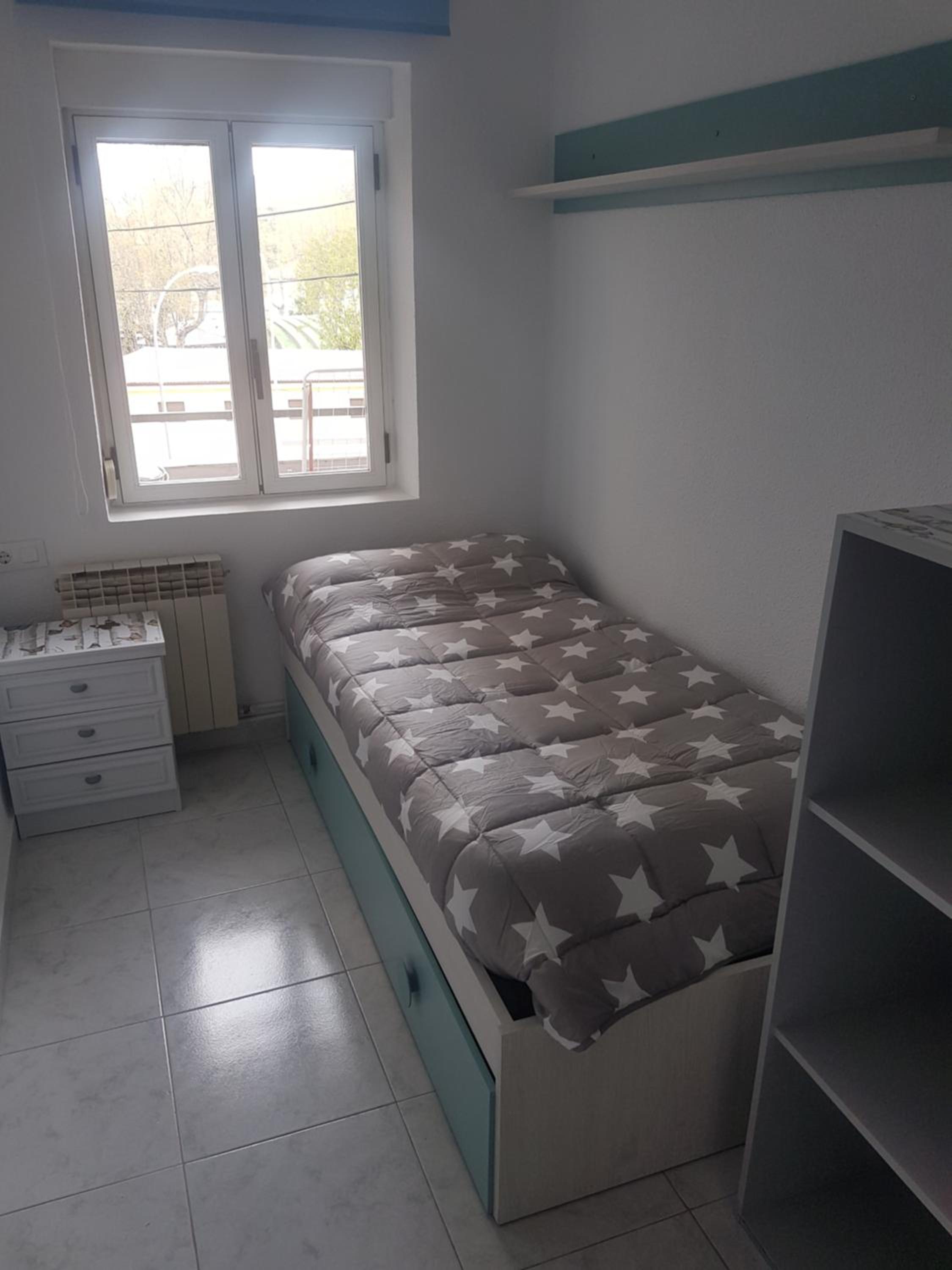 Apartment - Photo 8