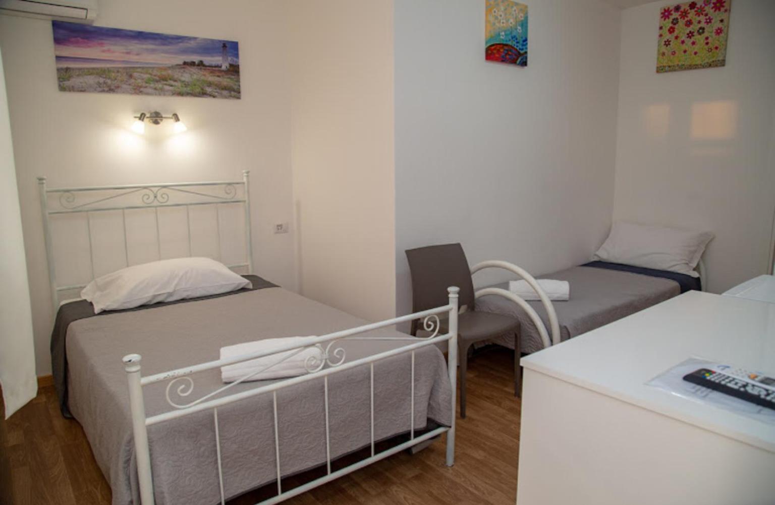 Twin Room photo 1