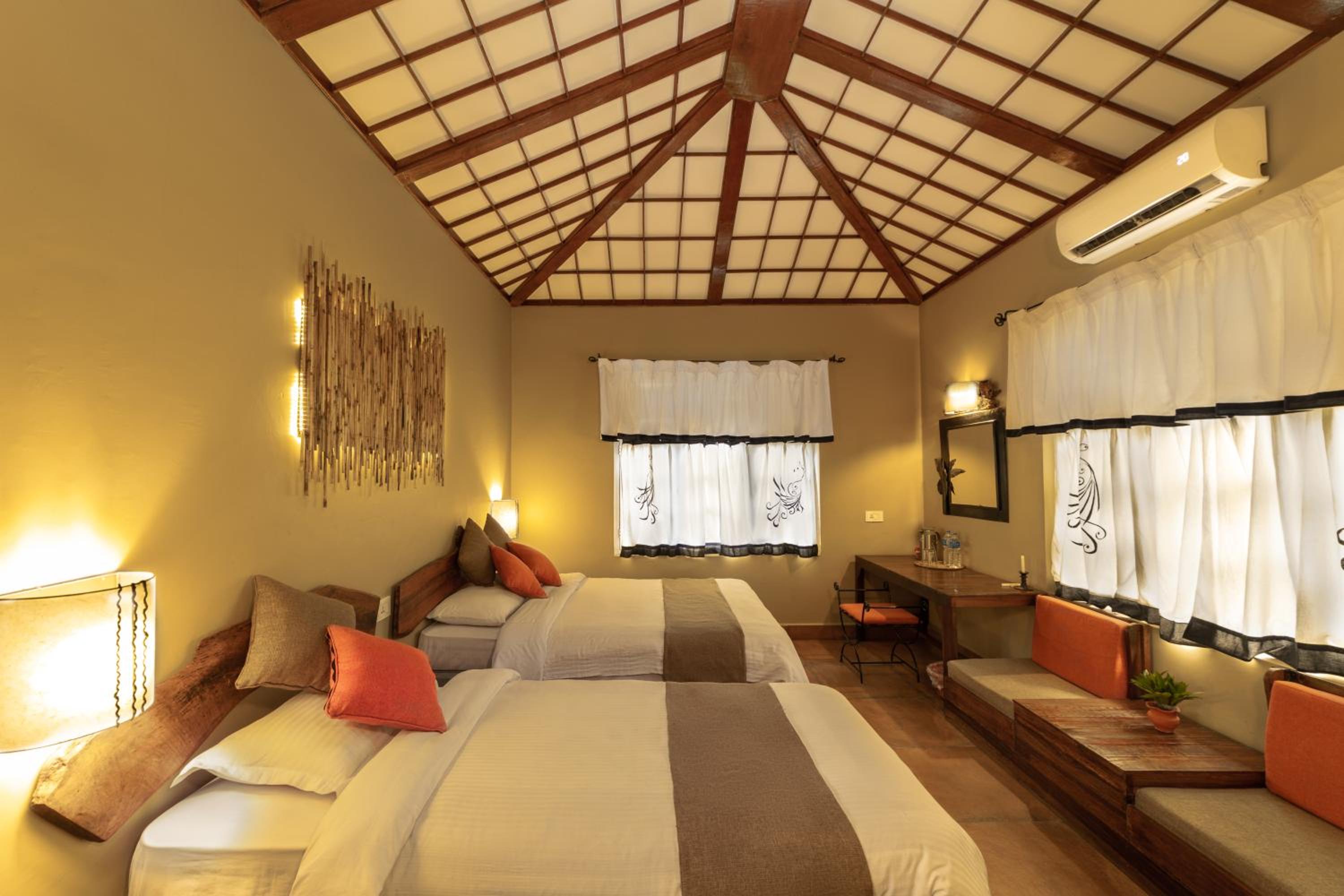 Standard Double or Twin Room photo 1