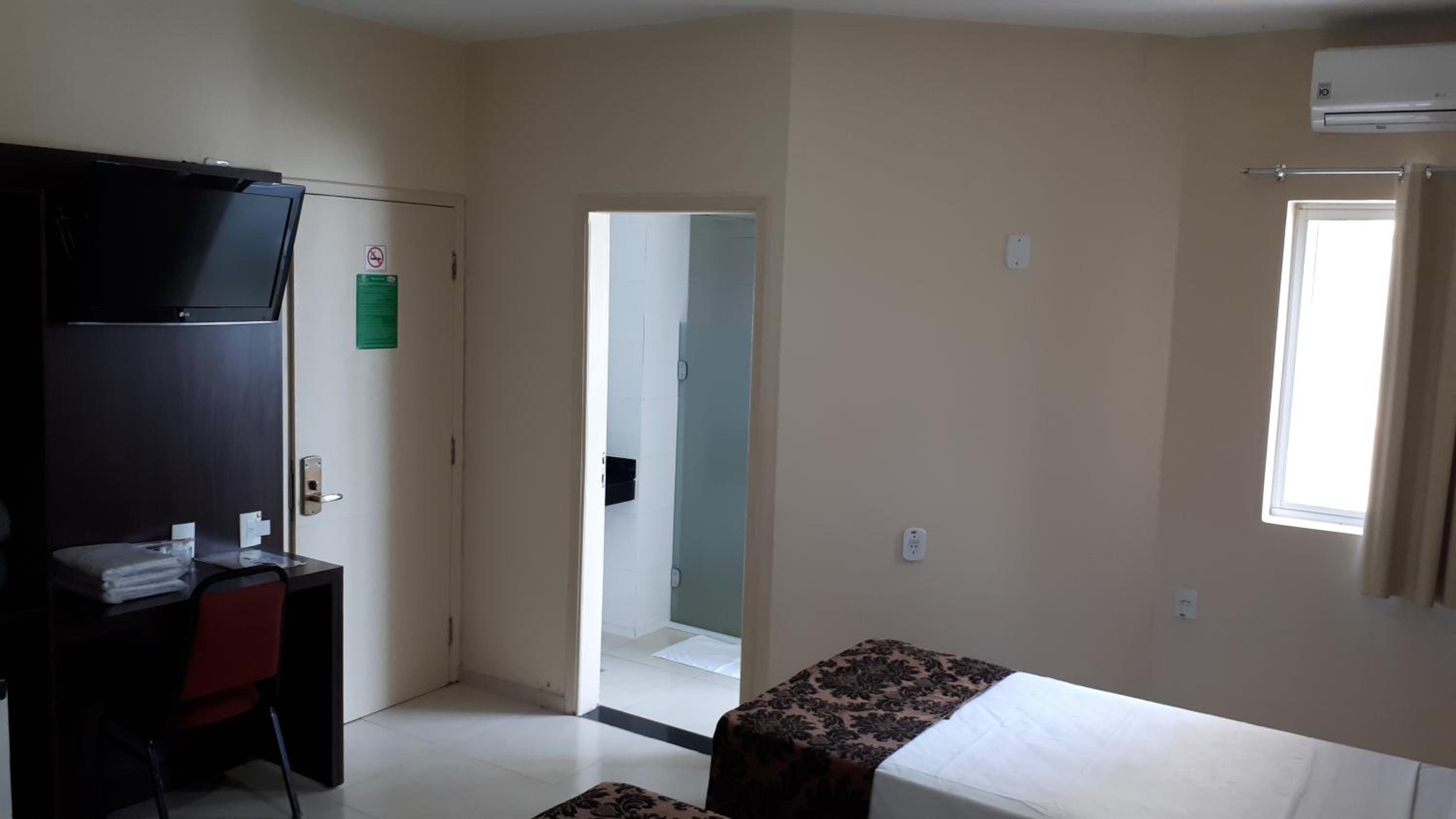 Luxury Triple Room photo 3